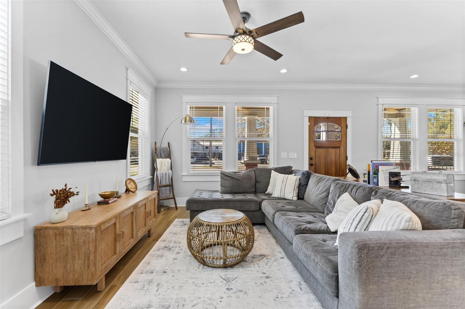 Image 7 of 67 For 1506 Knollwood Street