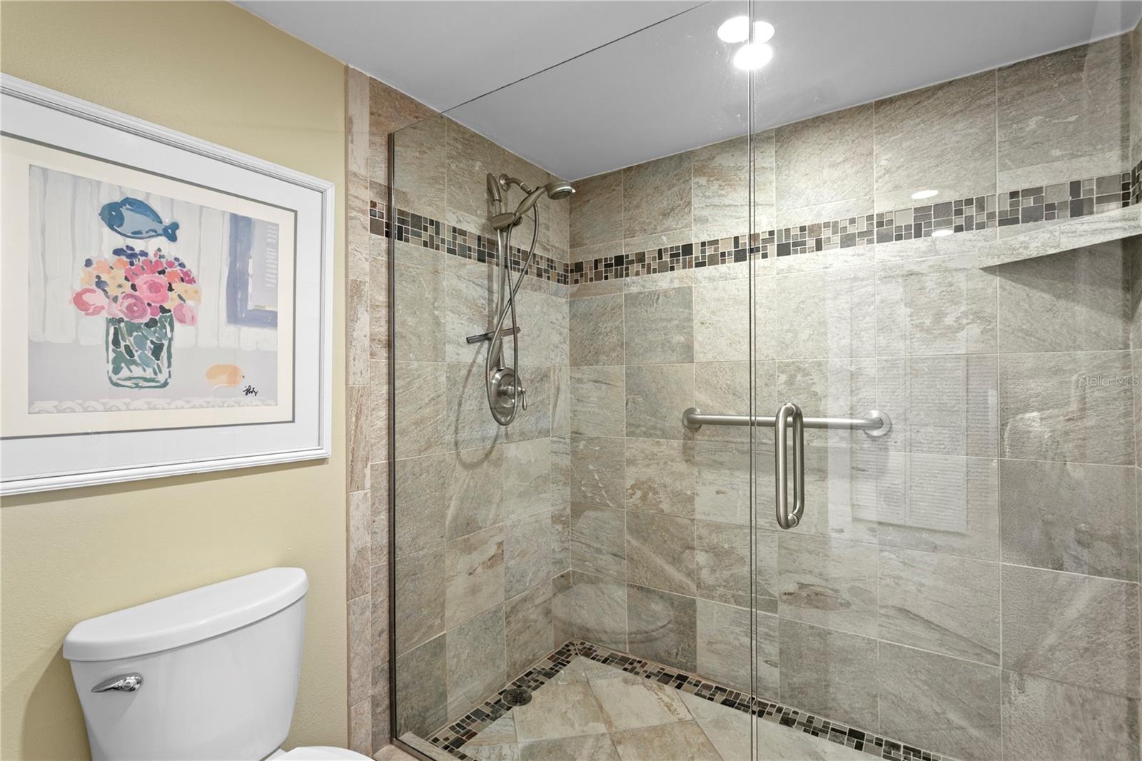 Image 25 of 57 For 14950 Gulf Boulevard 906