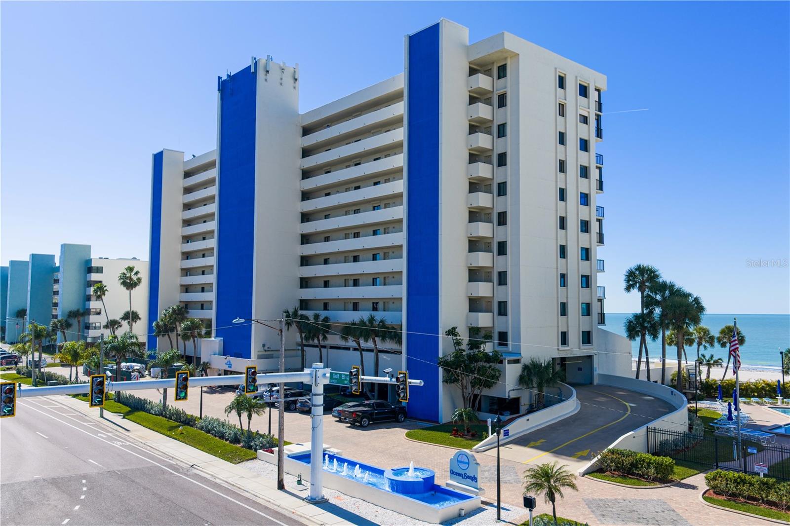 Image 43 of 57 For 14950 Gulf Boulevard 906