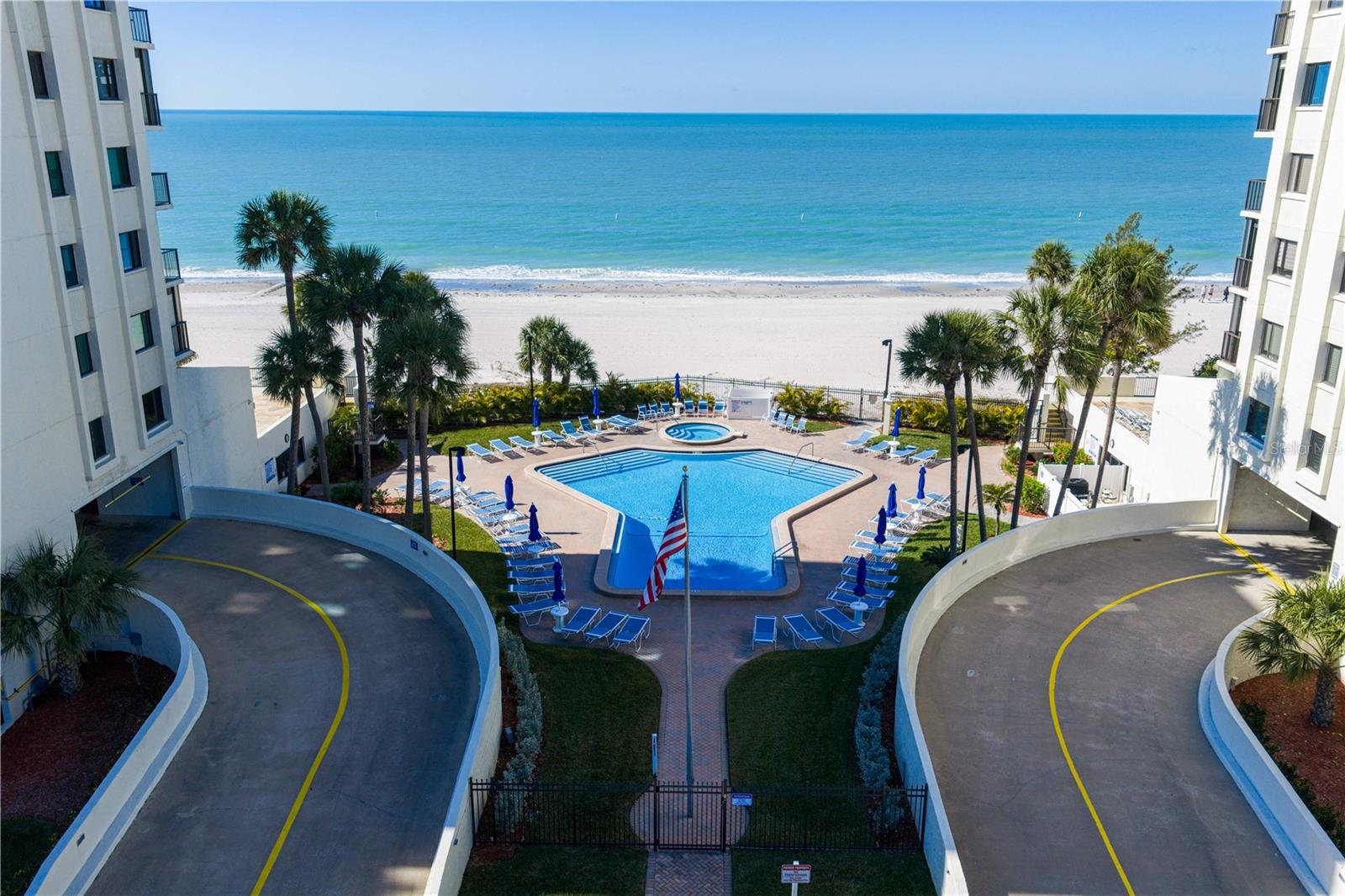 Image 44 of 57 For 14950 Gulf Boulevard 906