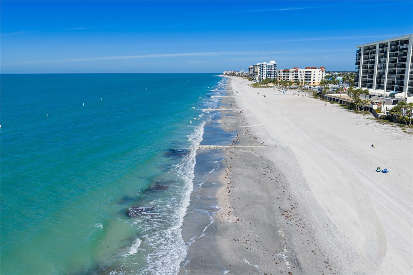 Image 47 of 57 For 14950 Gulf Boulevard 906