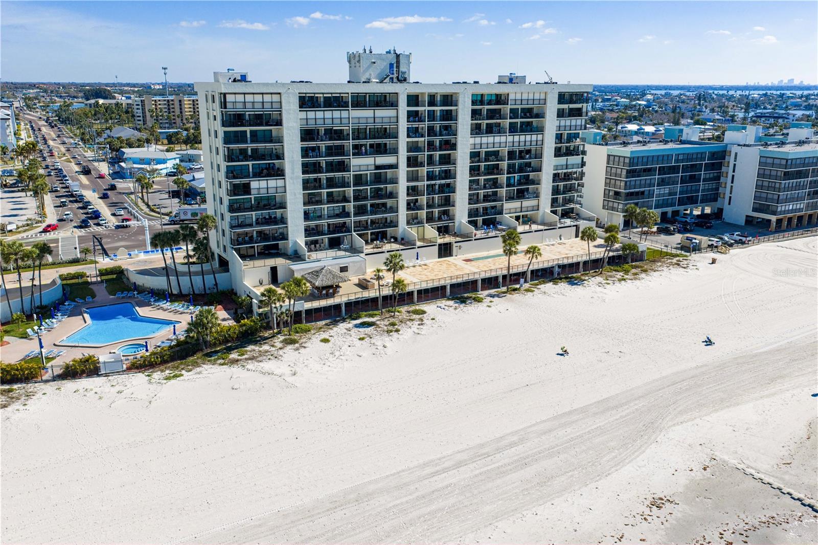 Image 49 of 57 For 14950 Gulf Boulevard 906