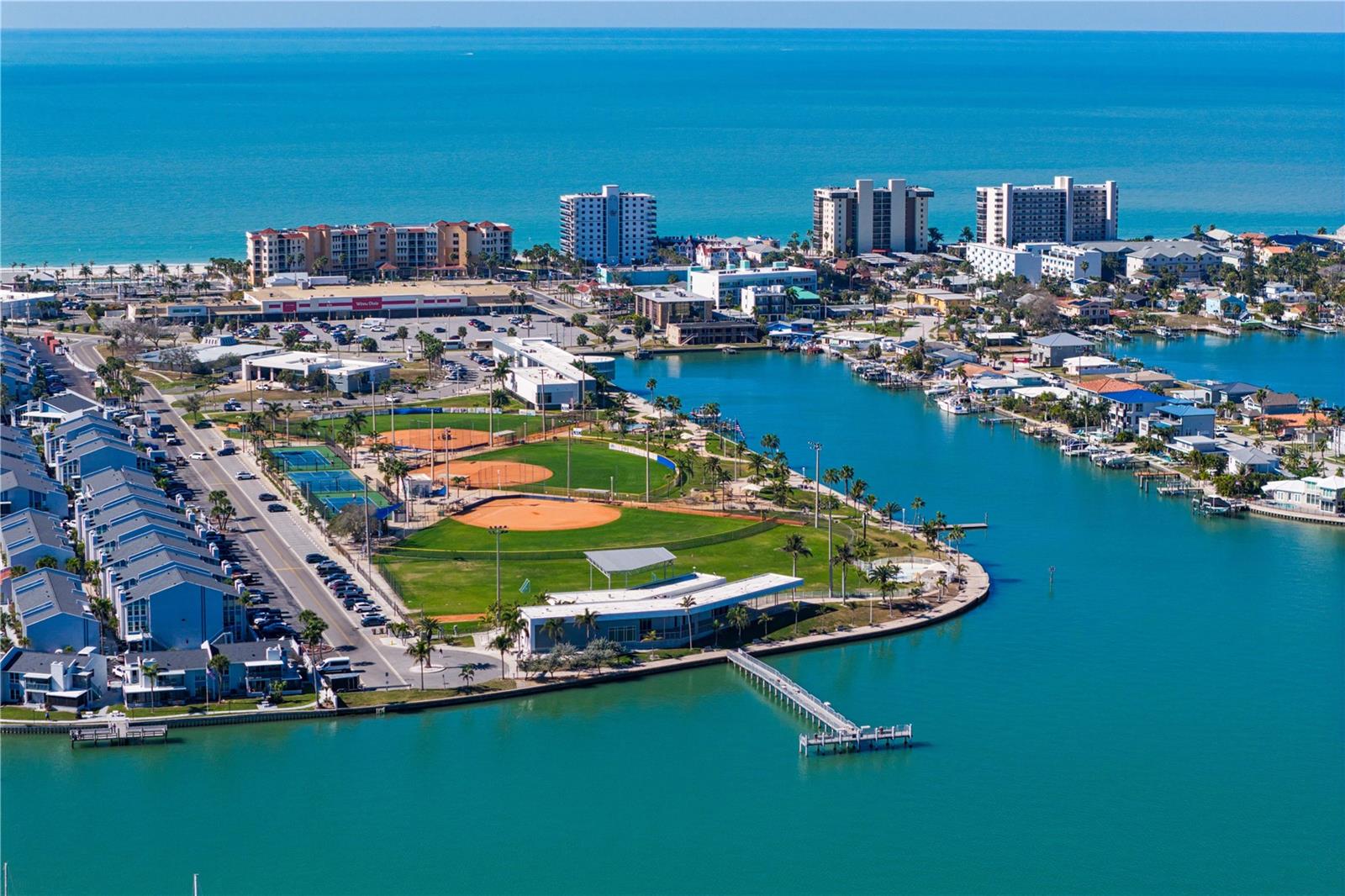 Image 55 of 57 For 14950 Gulf Boulevard 906