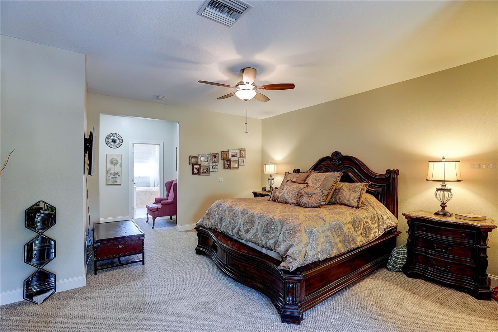 Image 37 of 50 For 5518 Luminar Pointe Lane