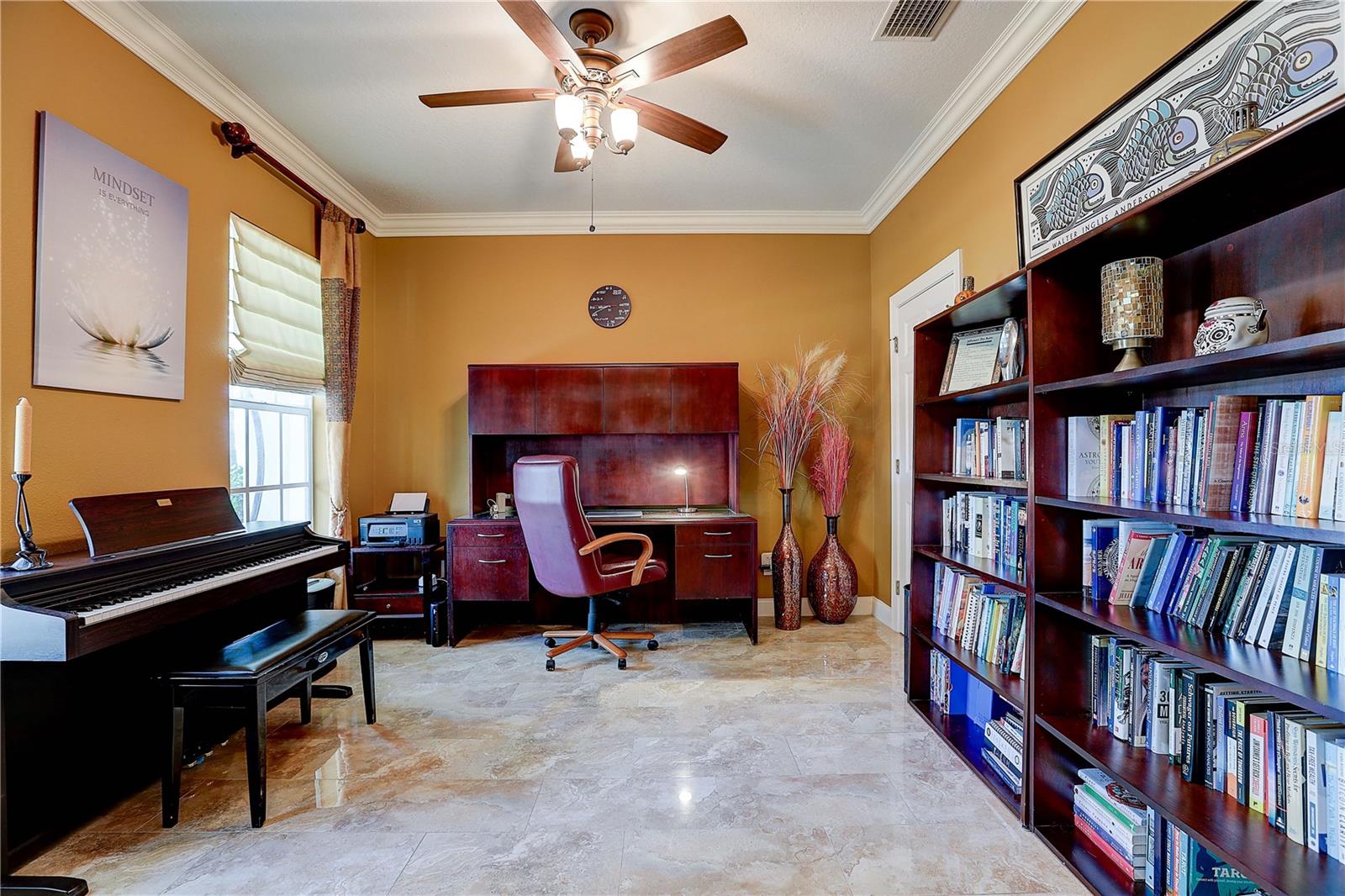 Image 5 of 50 For 5518 Luminar Pointe Lane