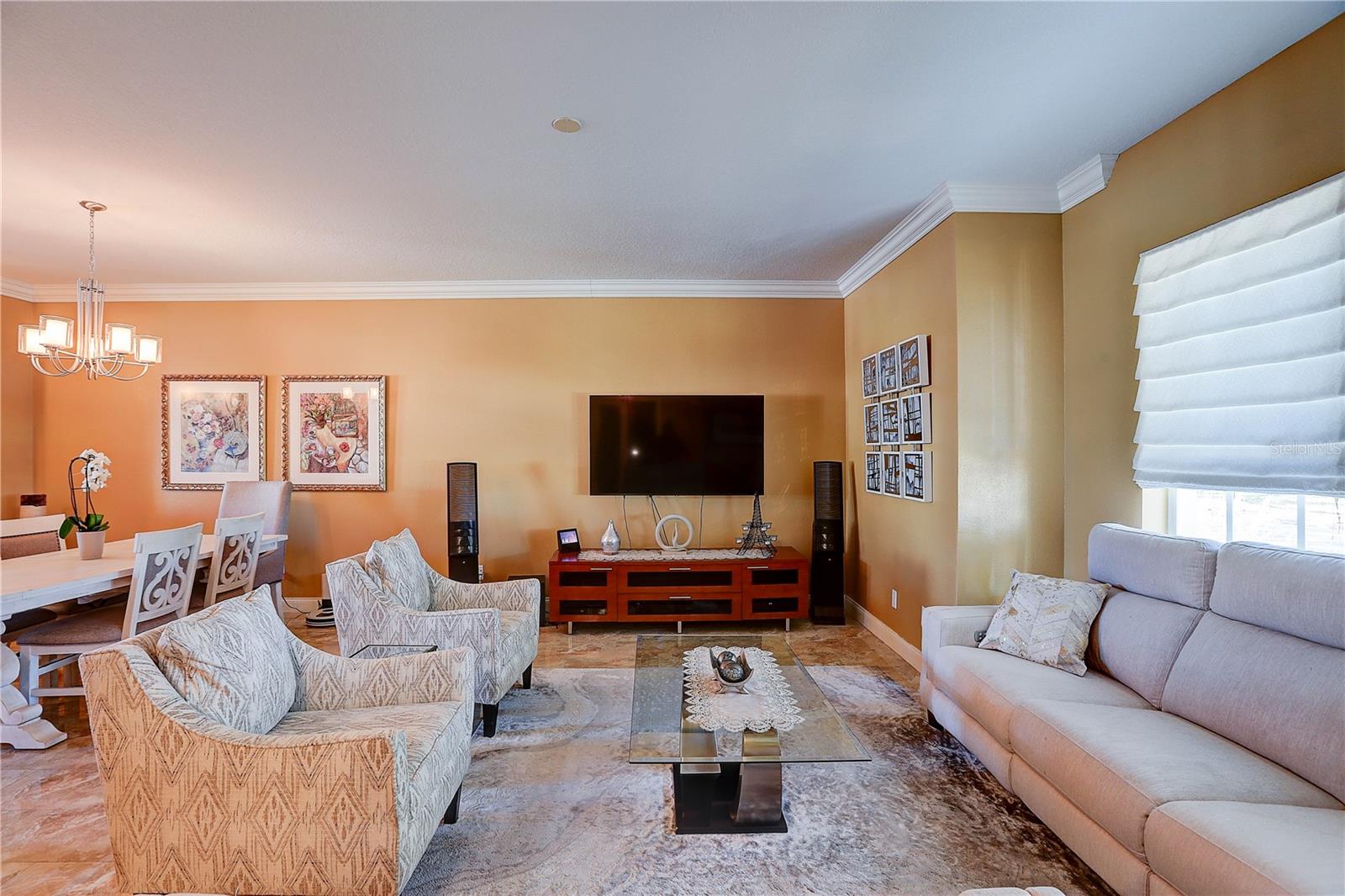 Image 9 of 50 For 5518 Luminar Pointe Lane