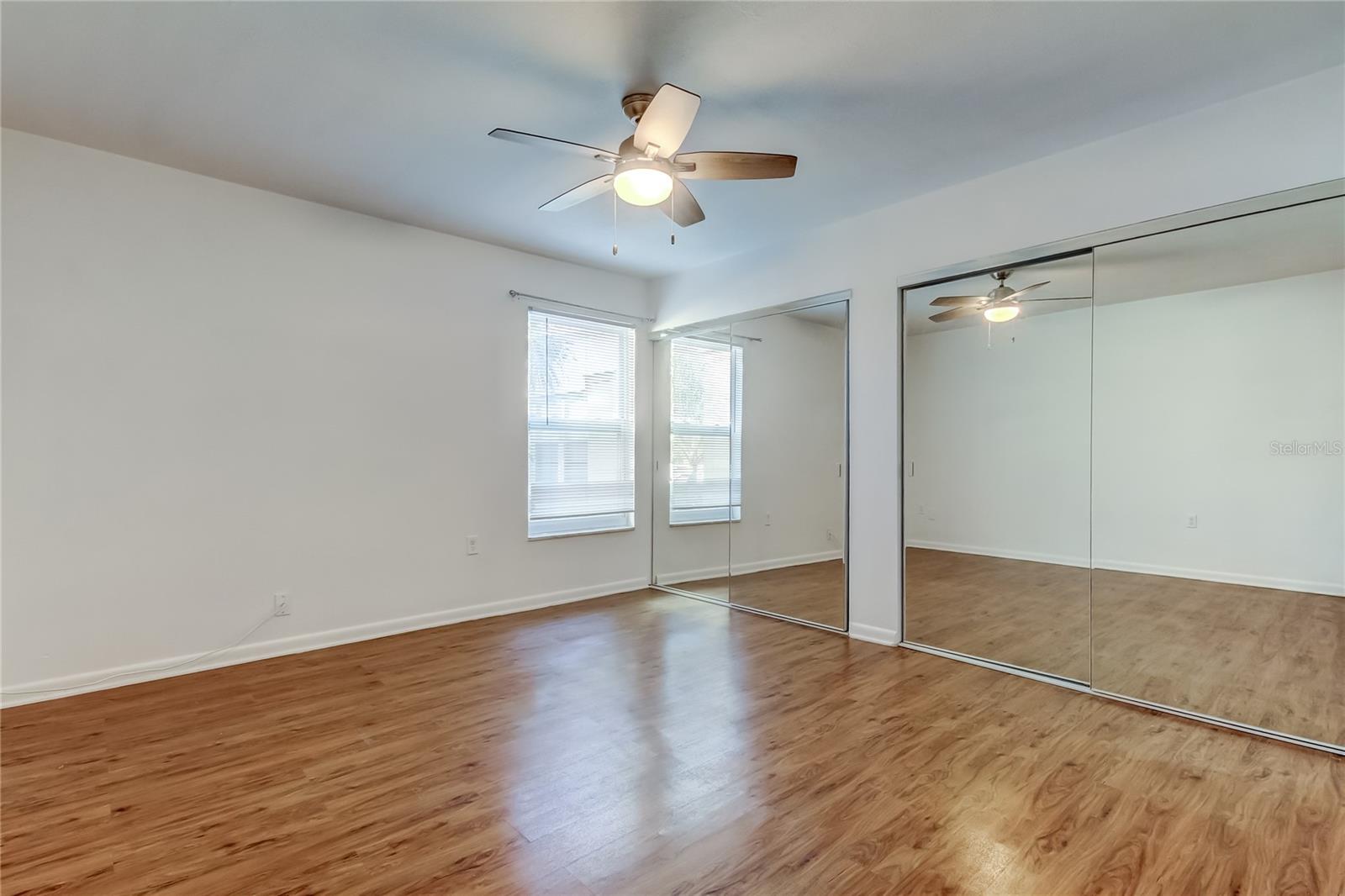 Image 10 of 15 For 2302 S Manhatan Avenue 310