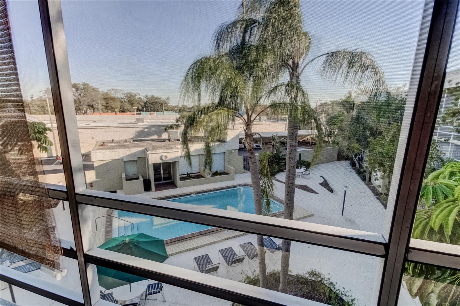 Image 13 of 15 For 2302 S Manhatan Avenue 310