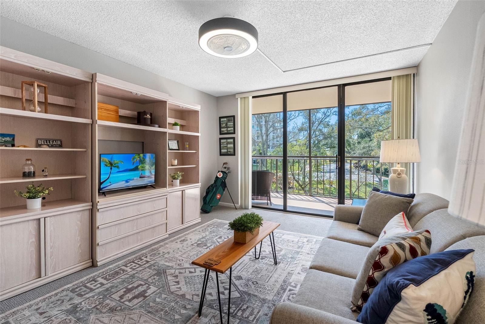 Image 23 of 47 For 220 Belleview Boulevard 310