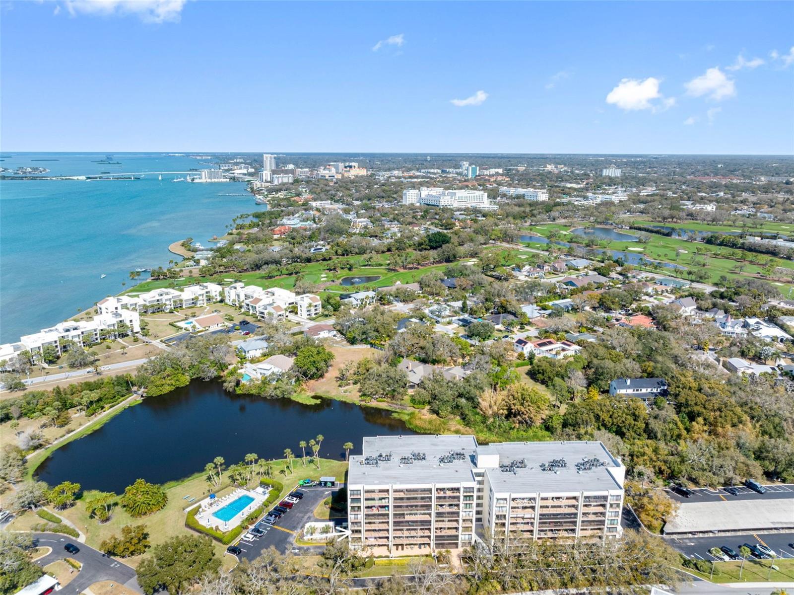 Image 36 of 47 For 220 Belleview Boulevard 310