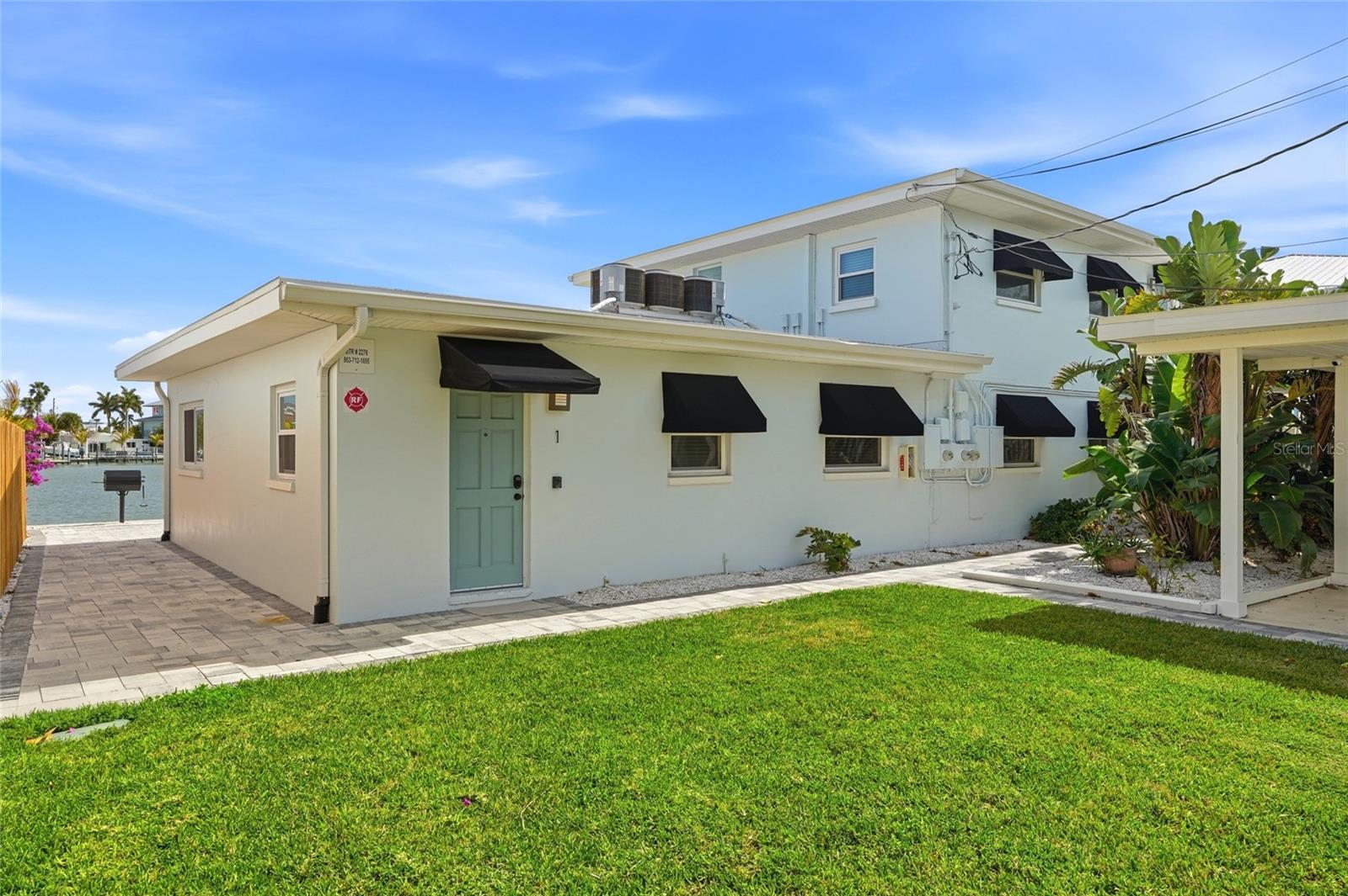 Listing photo id 10 for 2605 Bay Boulevard