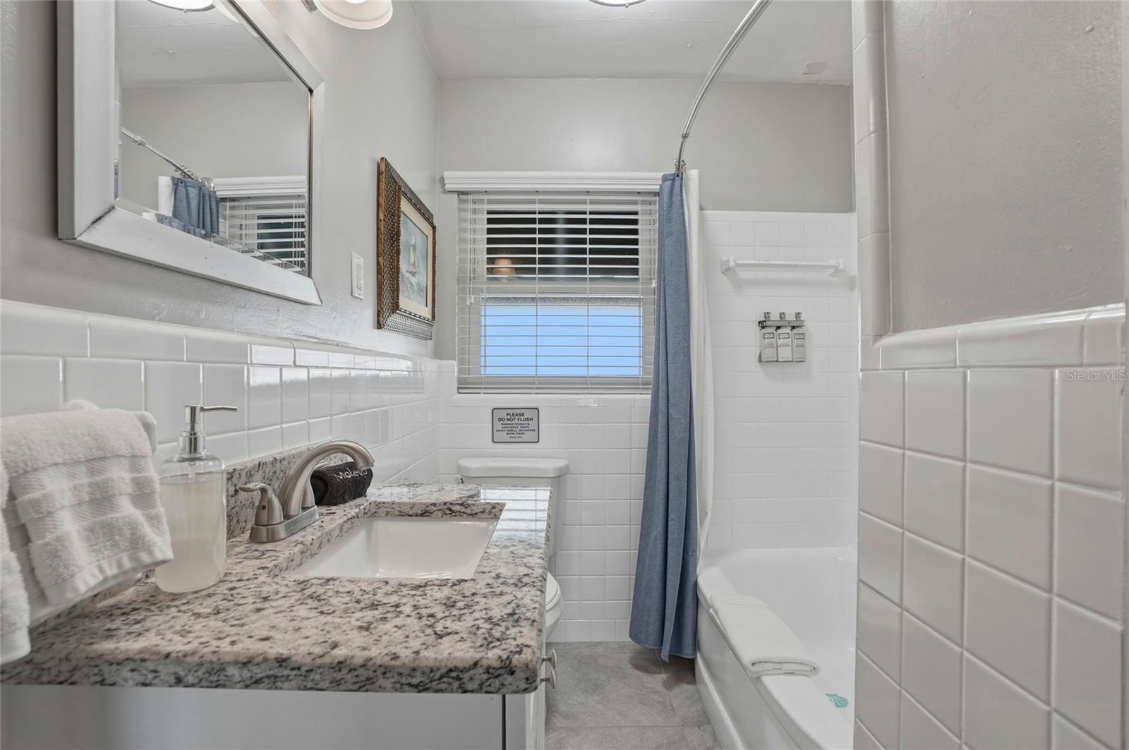 Listing photo id 21 for 2605 Bay Boulevard