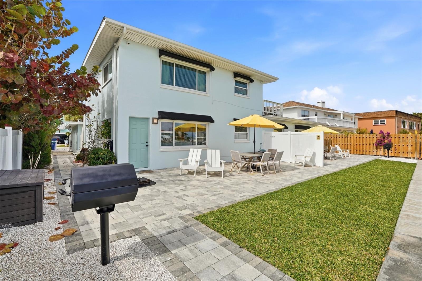 Listing photo id 48 for 2605 Bay Boulevard