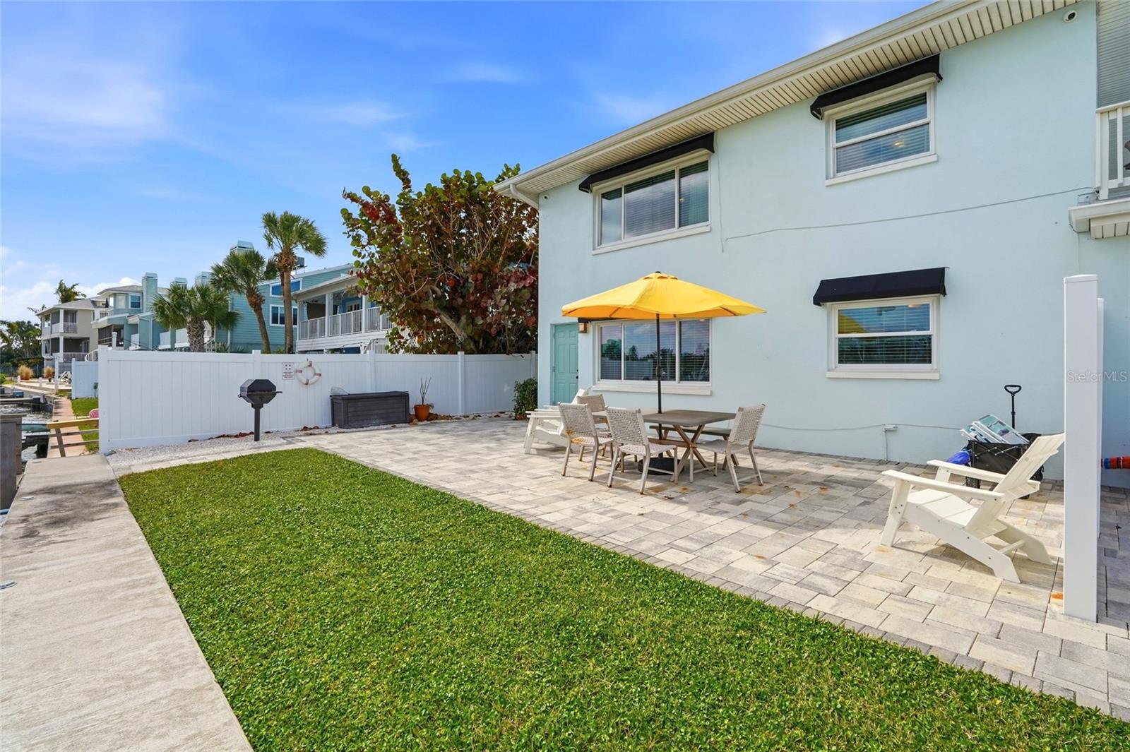 Listing photo id 49 for 2605 Bay Boulevard