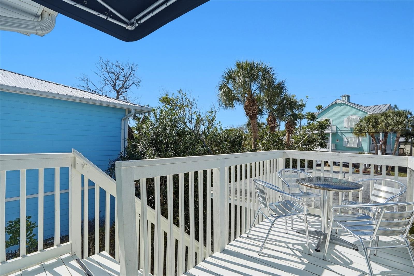 Listing photo id 52 for 2605 Bay Boulevard