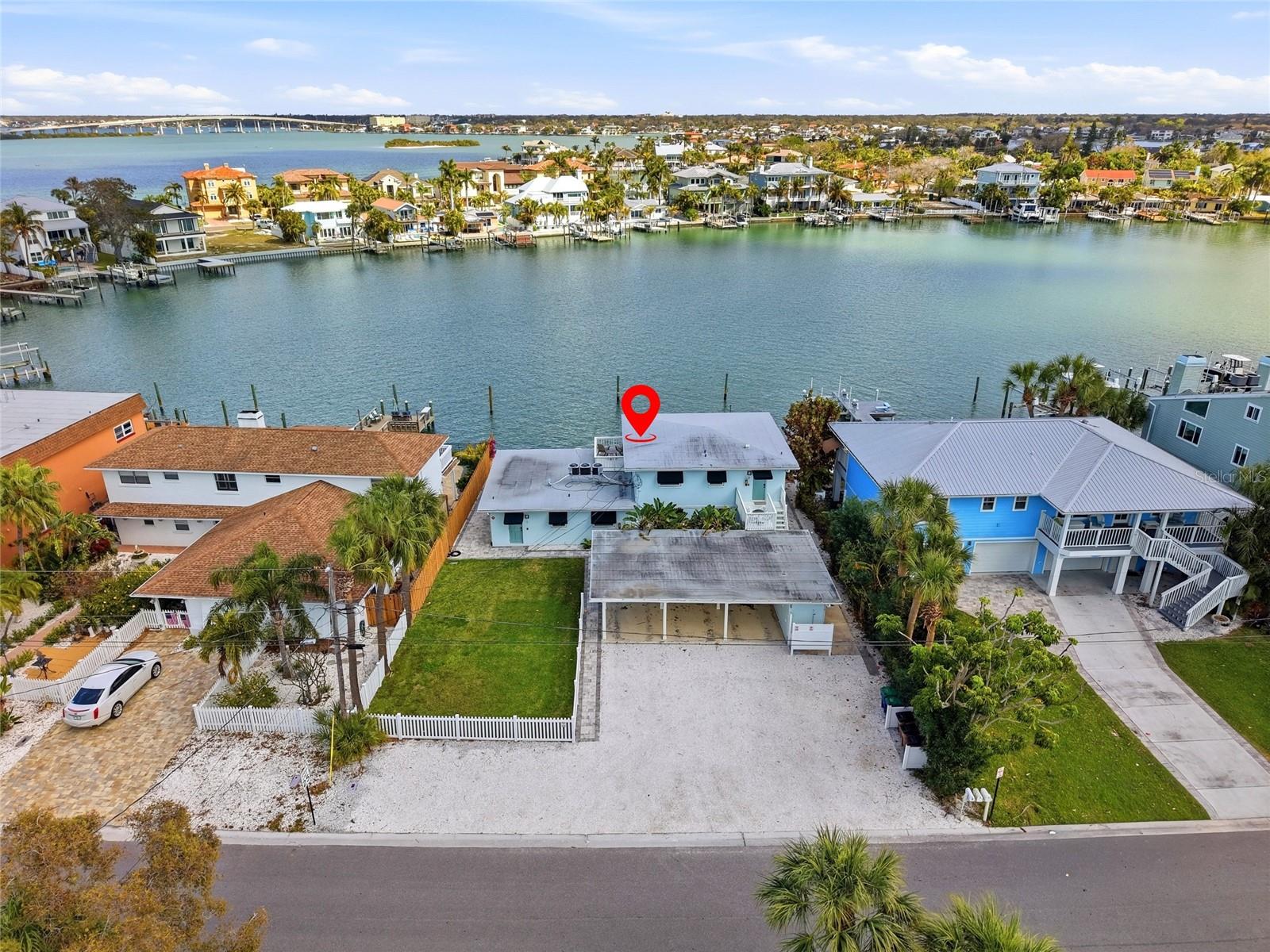 Listing photo id 6 for 2605 Bay Boulevard