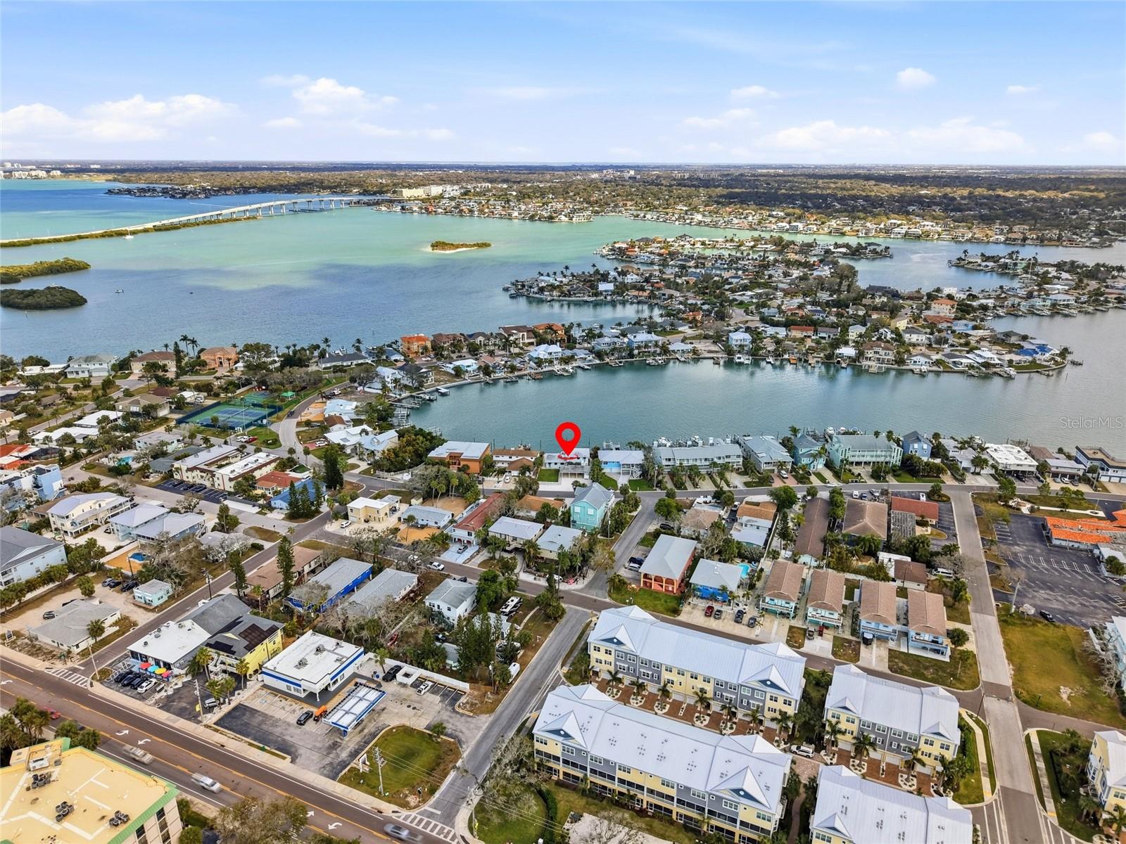 Listing photo id 79 for 2605 Bay Boulevard