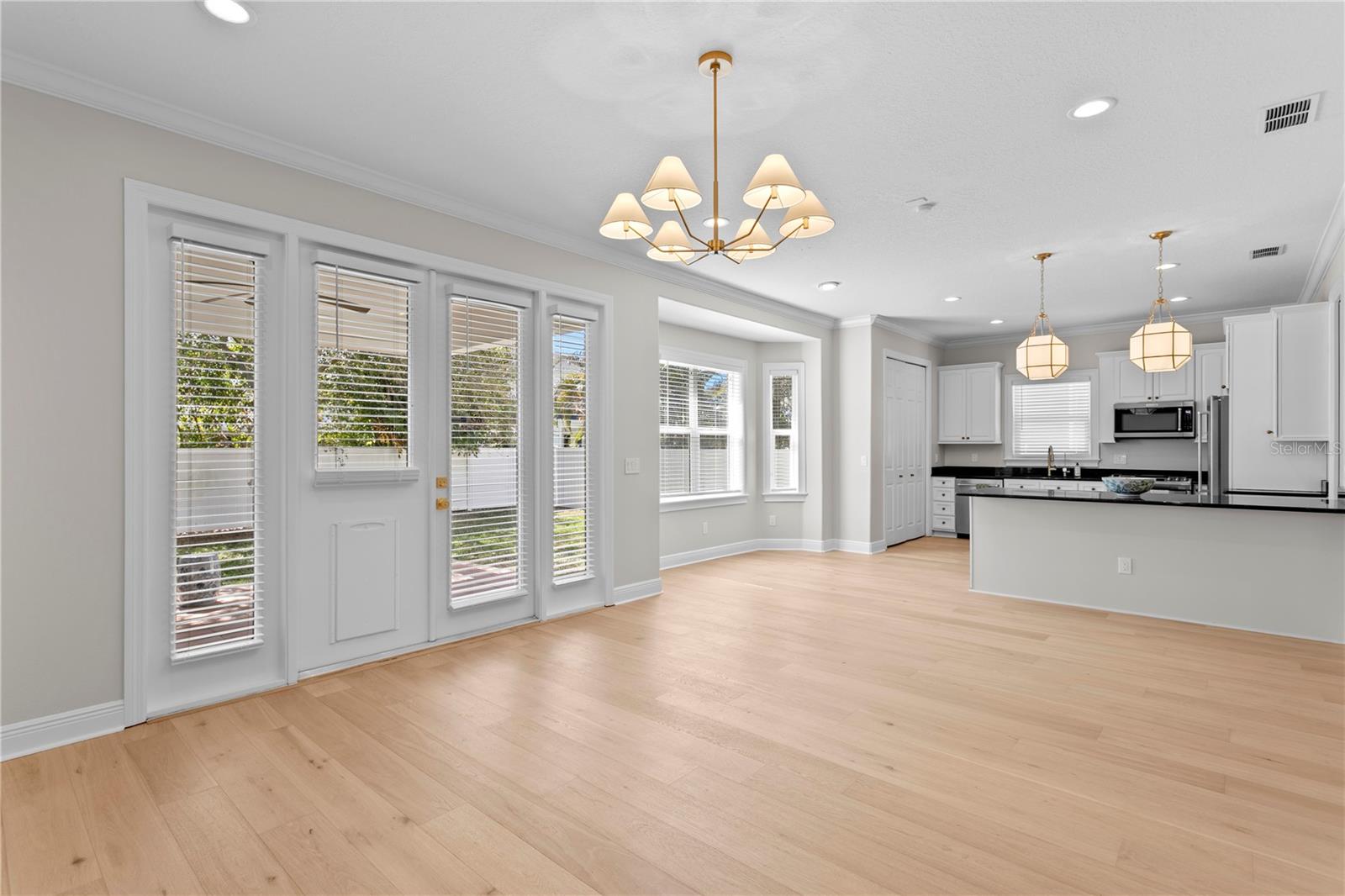 Image 17 of 57 For 3814 Sevilla Street