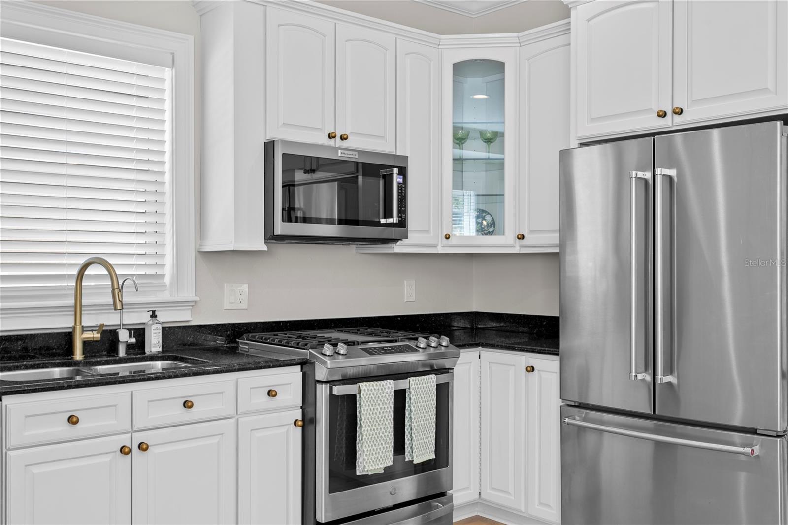 Image 25 of 57 For 3814 Sevilla Street