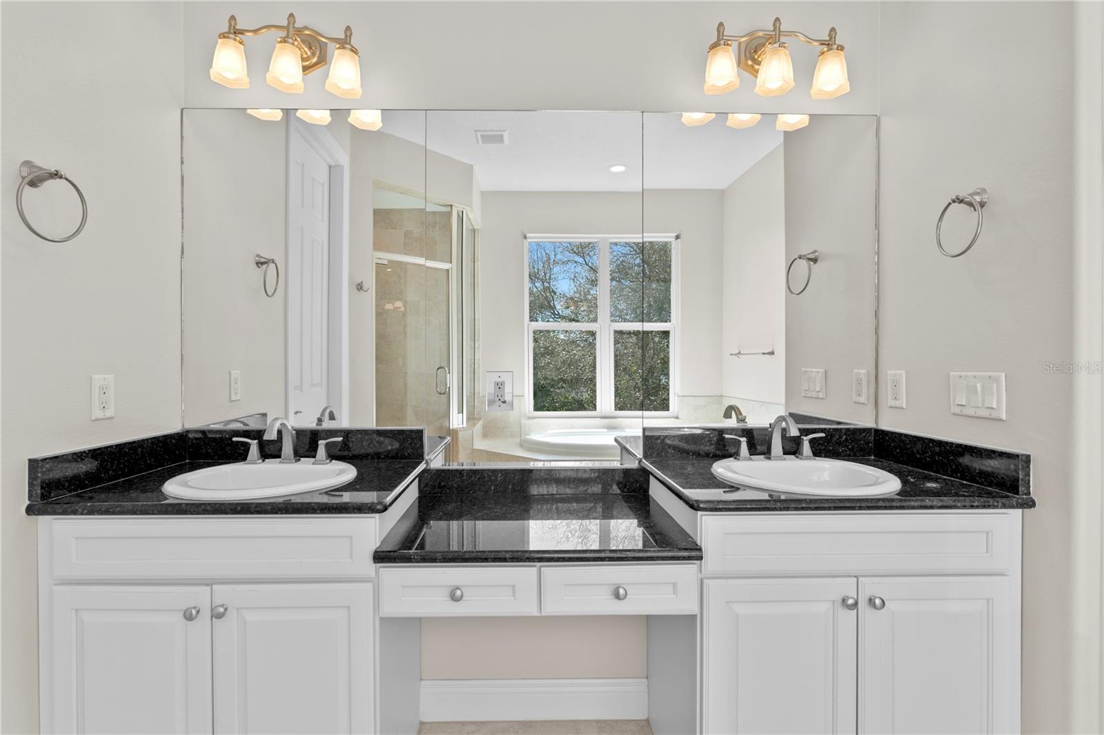 Image 39 of 57 For 3814 Sevilla Street