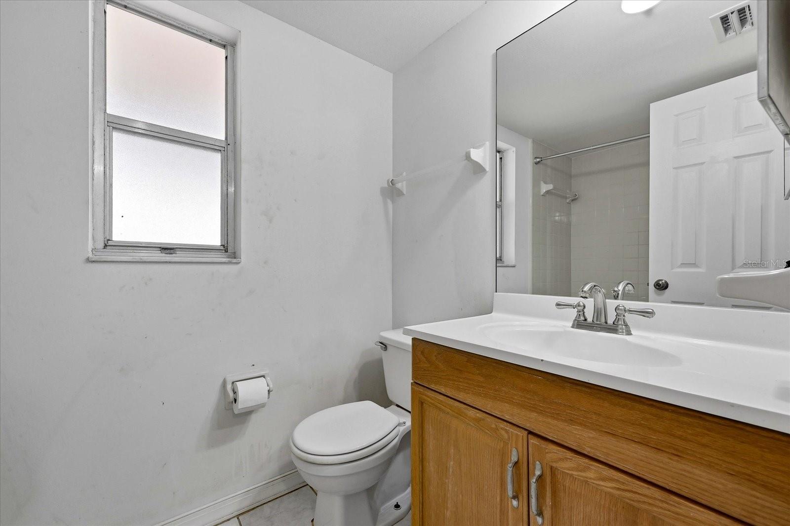 Image 20 of 35 For 380 Bayshore Boulevard 203