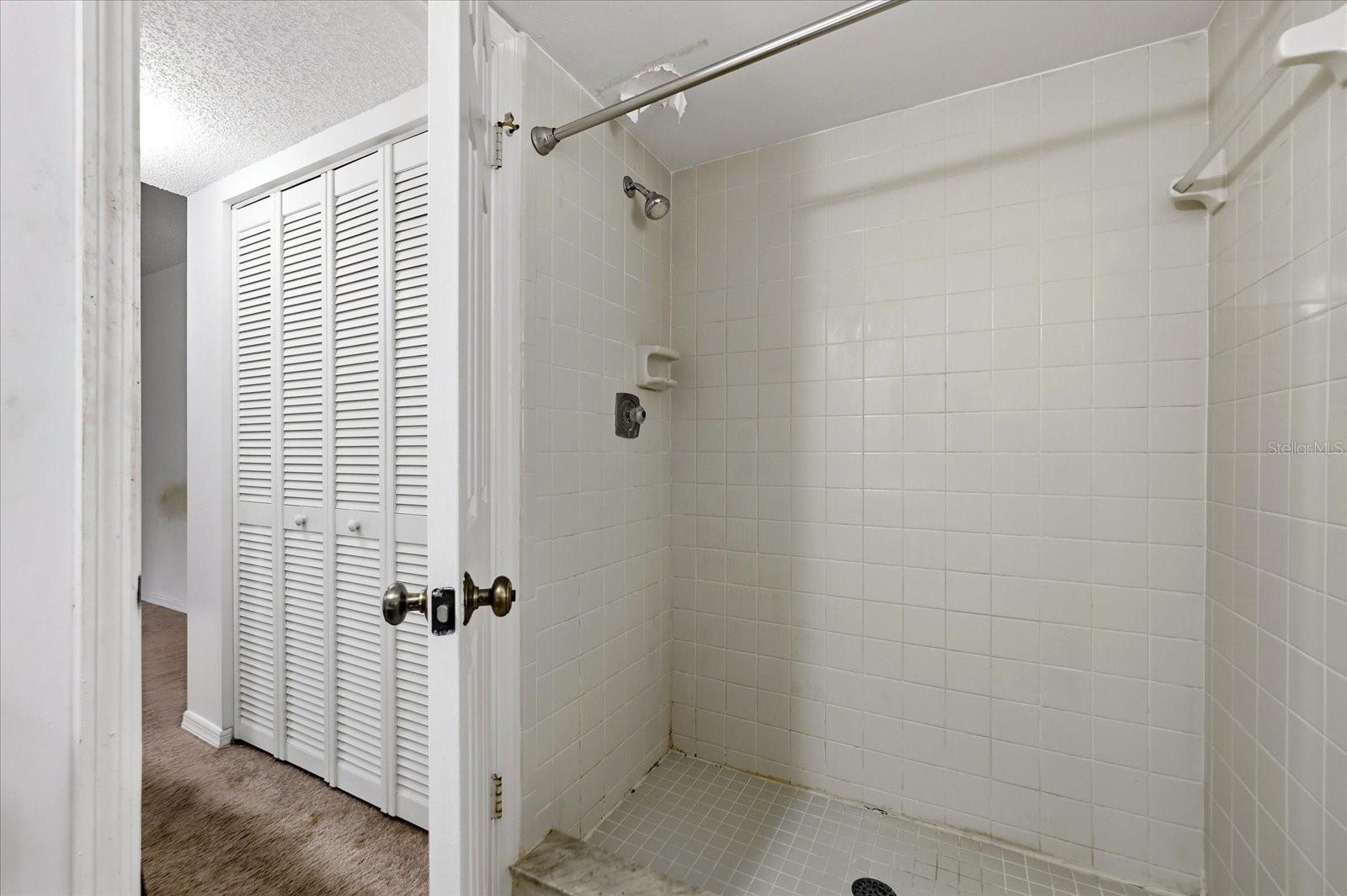 Image 21 of 35 For 380 Bayshore Boulevard 203