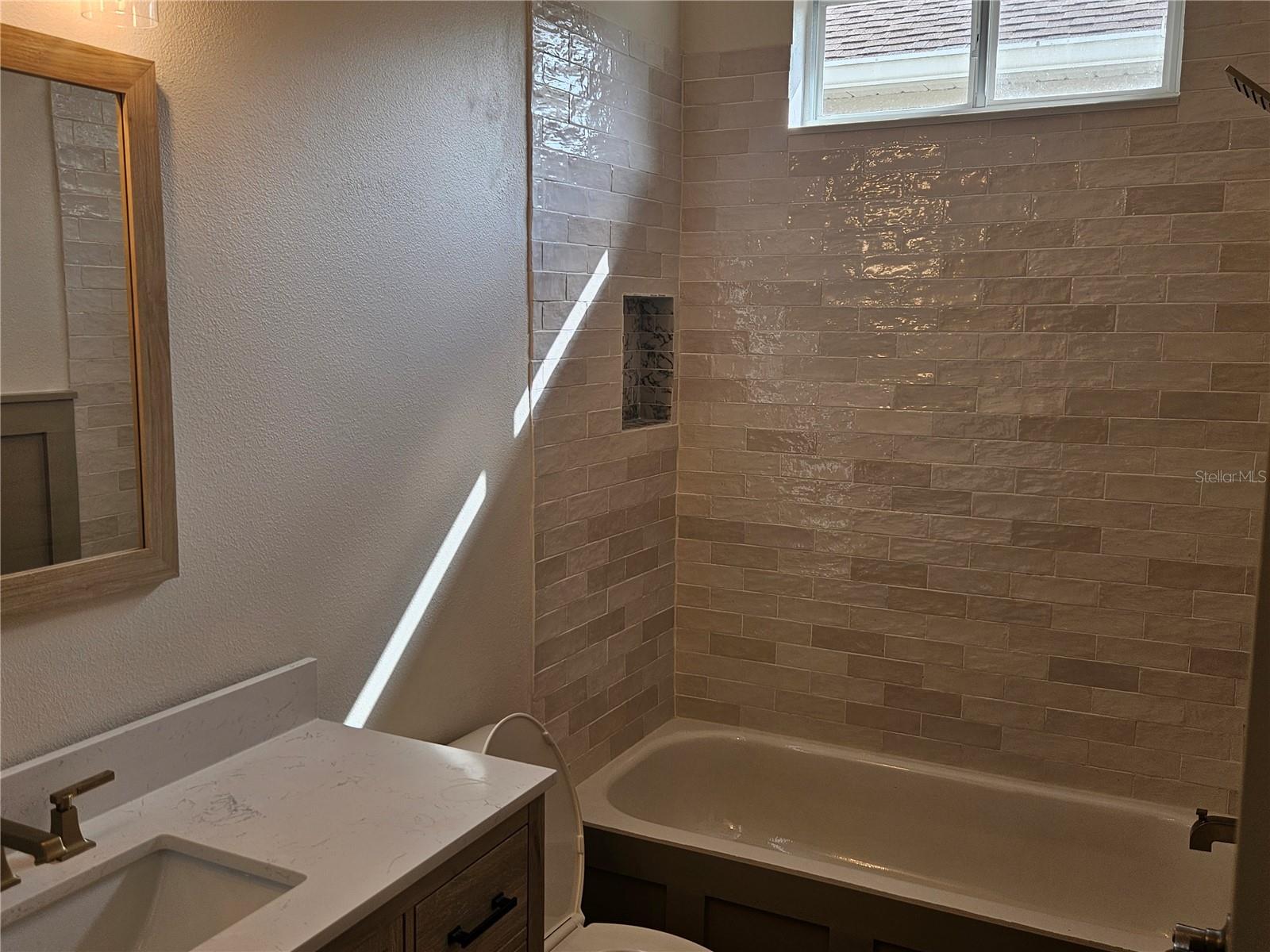 Image 10 of 25 For 15919 Pond Rush Court