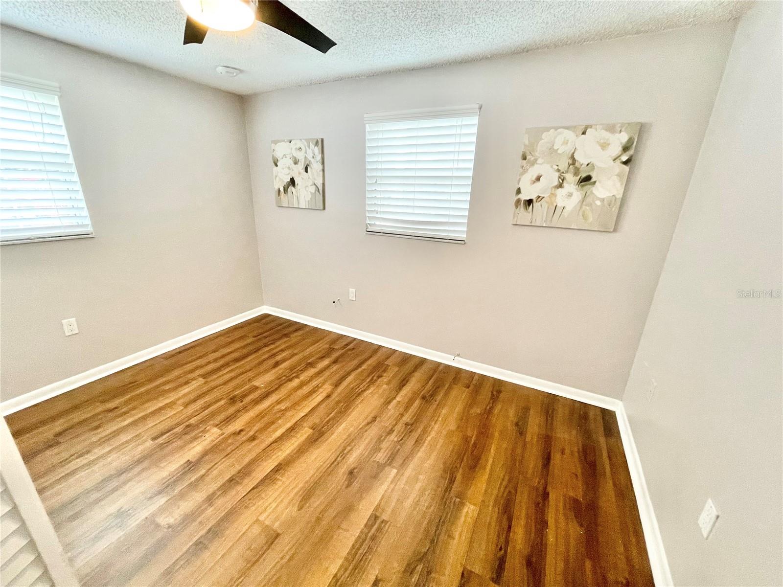 Image 10 of 19 For 813 Freemont Avenue B