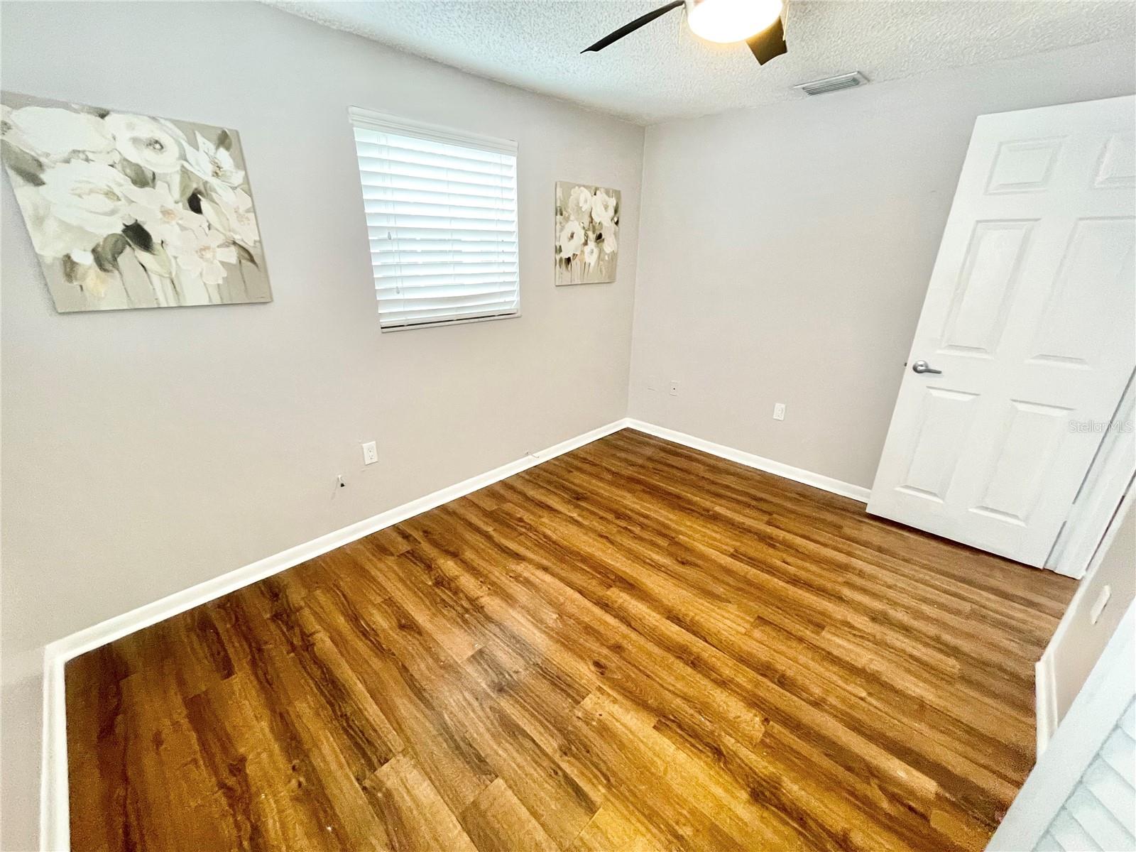 Image 12 of 19 For 813 Freemont Avenue B