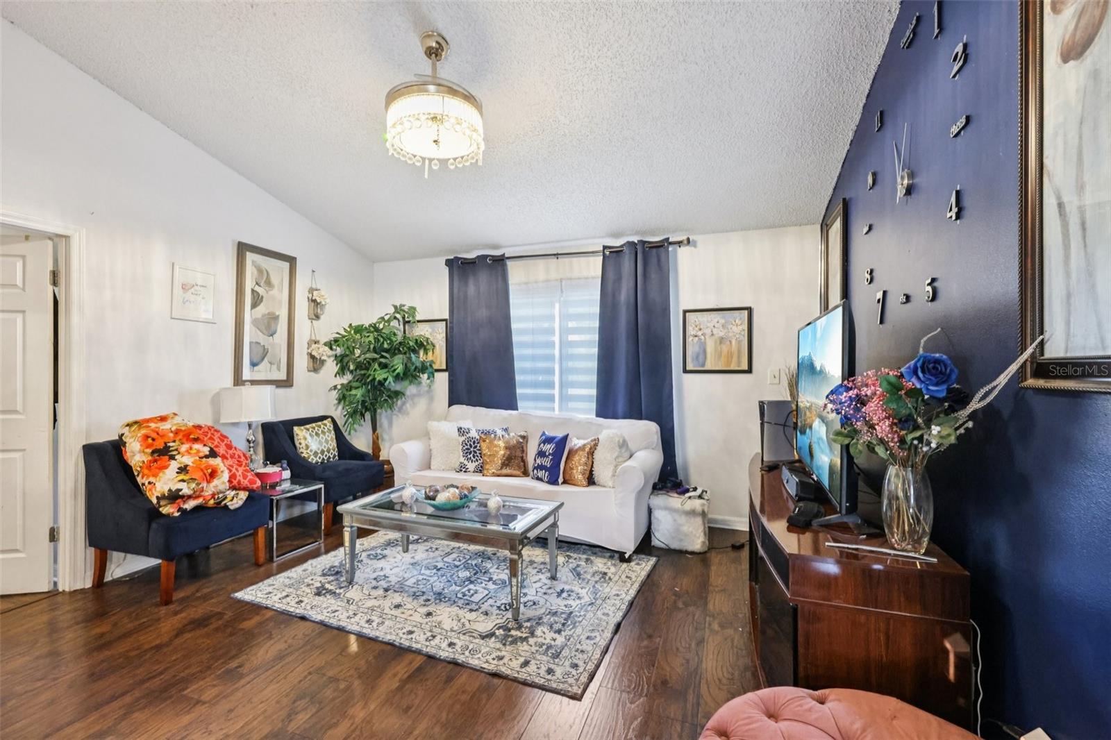 Image 5 of 28 For 5807 Fox Hunt Trail