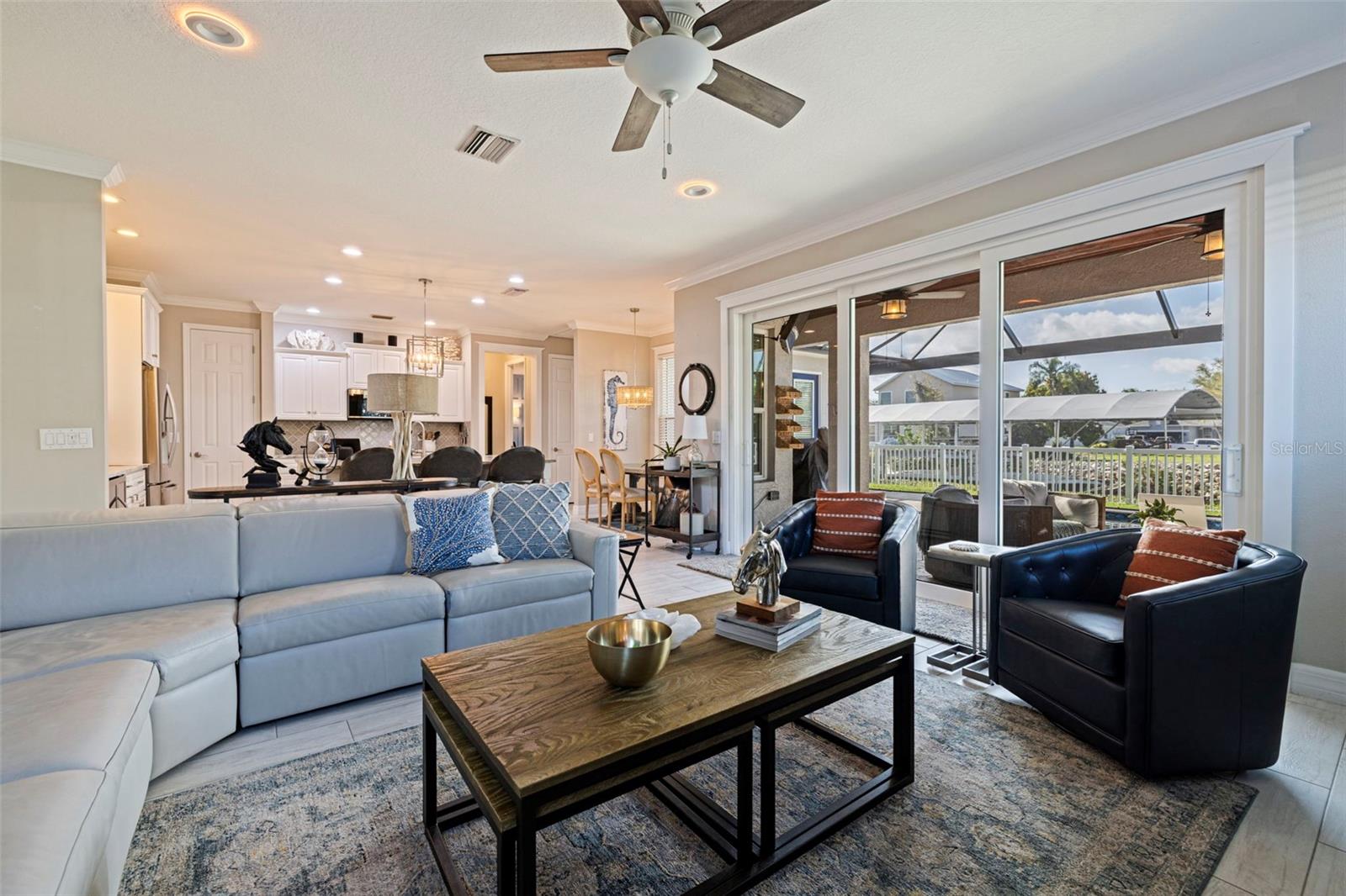 Image 12 of 61 For 3624 5th Avenue Ne