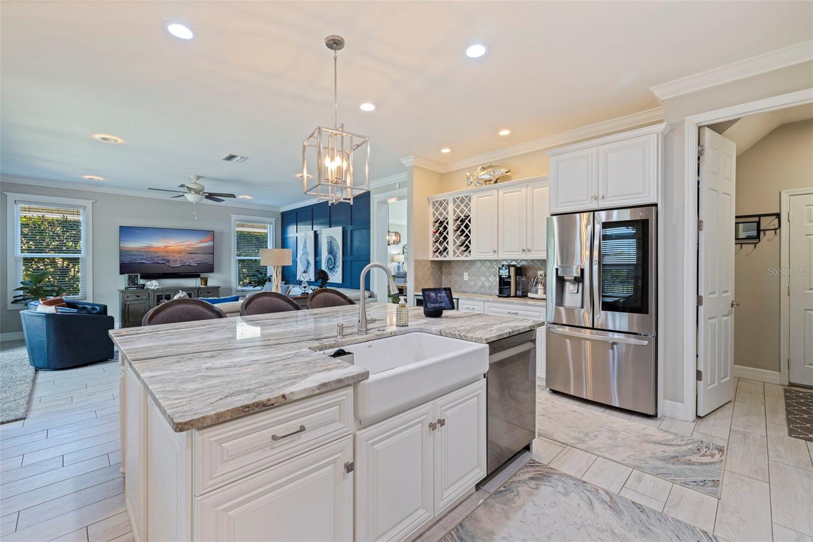 Image 15 of 61 For 3624 5th Avenue Ne