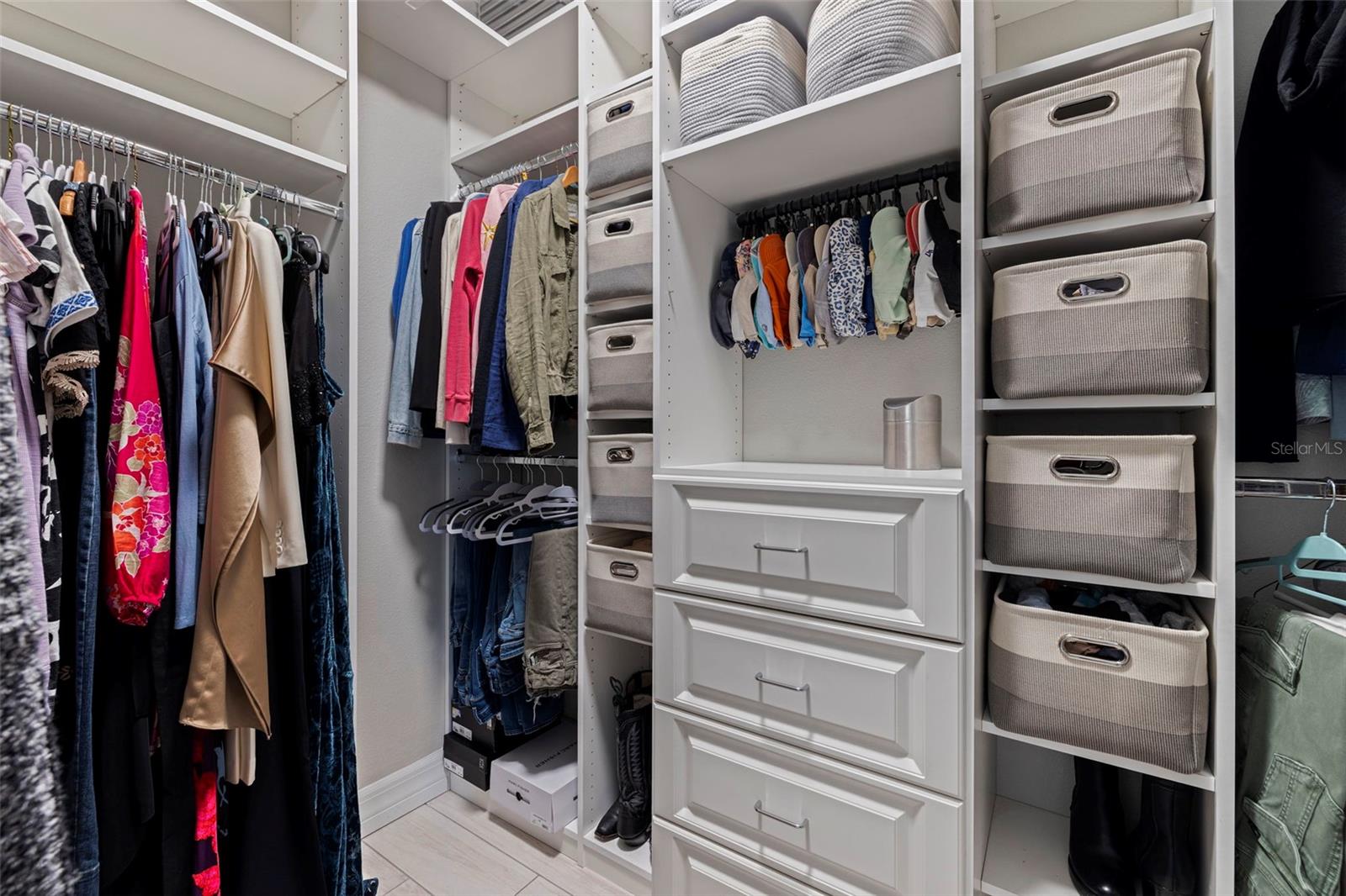 Image 24 of 61 For 3624 5th Avenue Ne