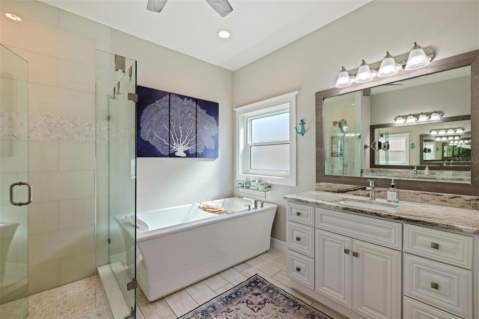 Image 27 of 61 For 3624 5th Avenue Ne