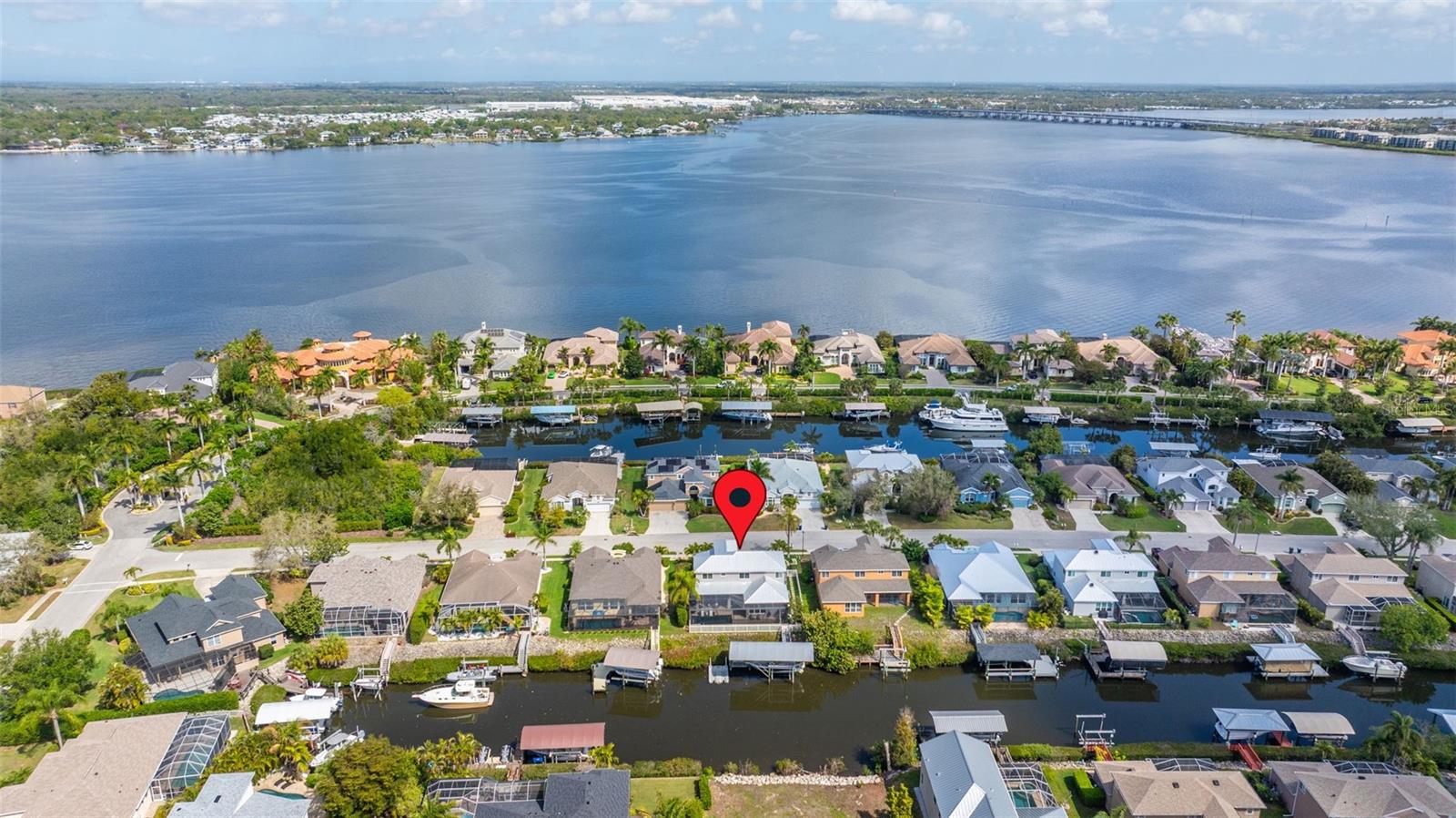 Image 3 of 61 For 3624 5th Avenue Ne