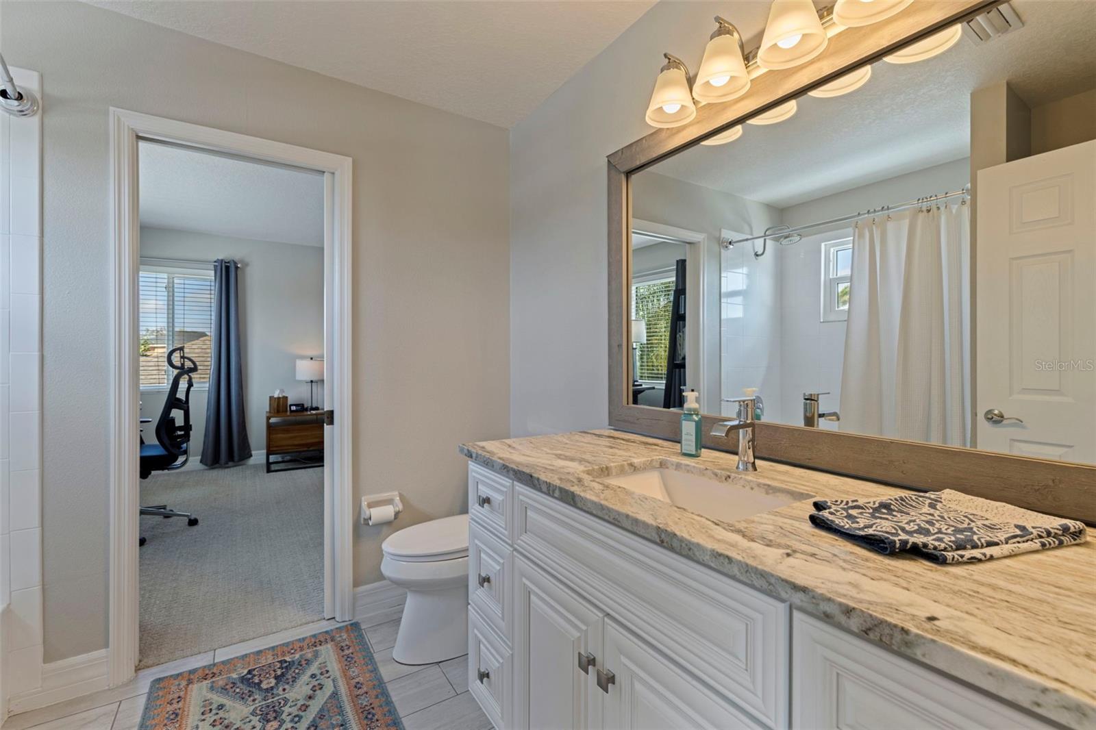 Image 37 of 61 For 3624 5th Avenue Ne