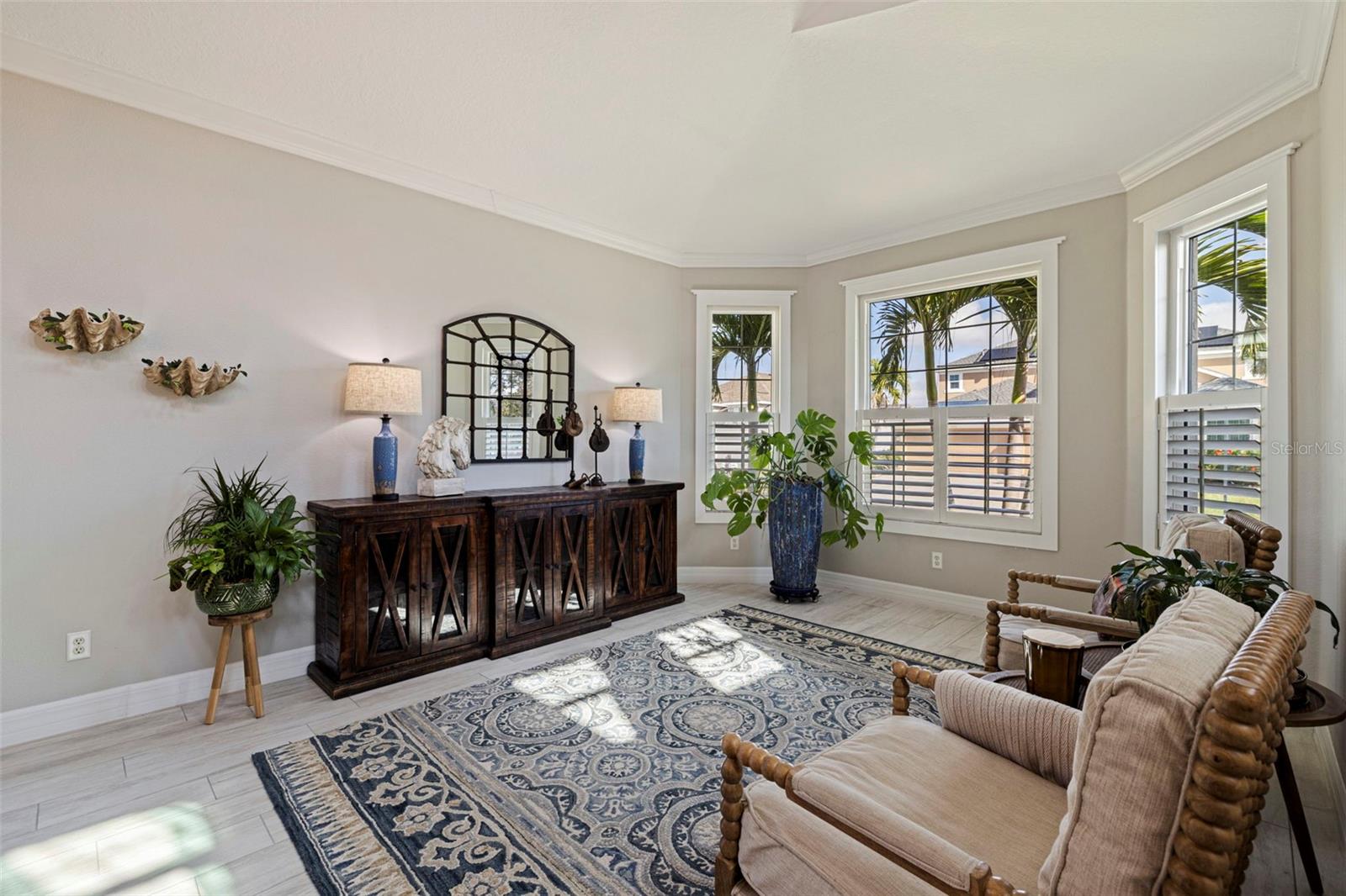 Image 6 of 61 For 3624 5th Avenue Ne