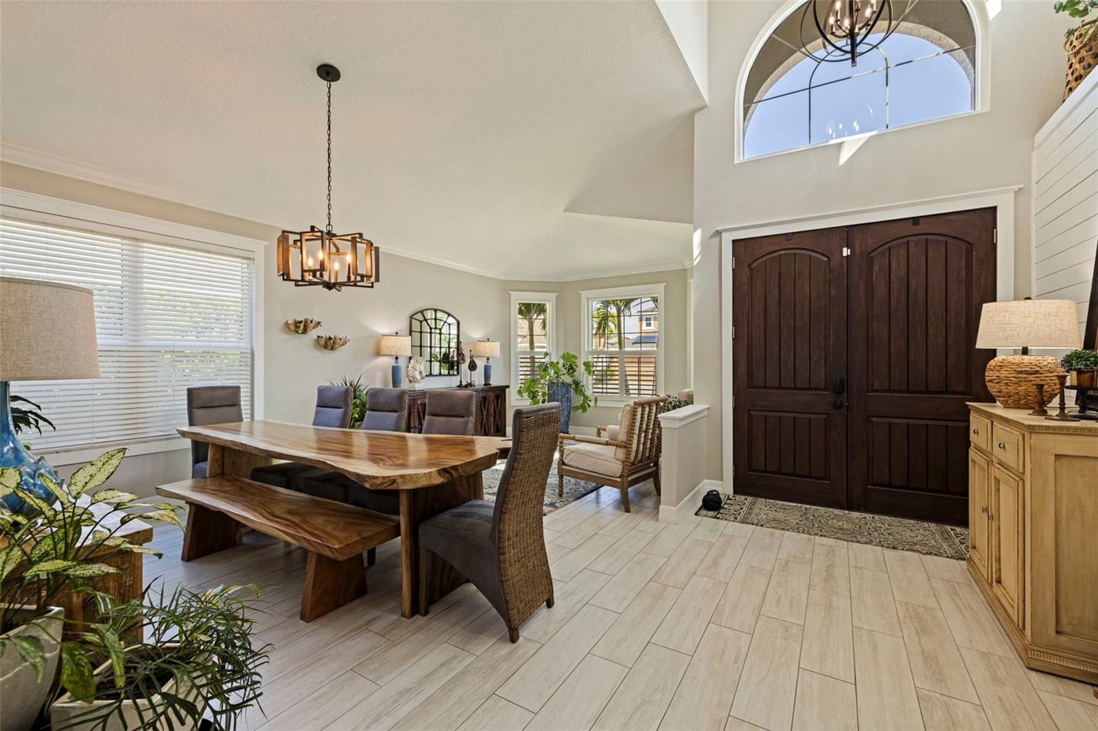 Image 9 of 61 For 3624 5th Avenue Ne