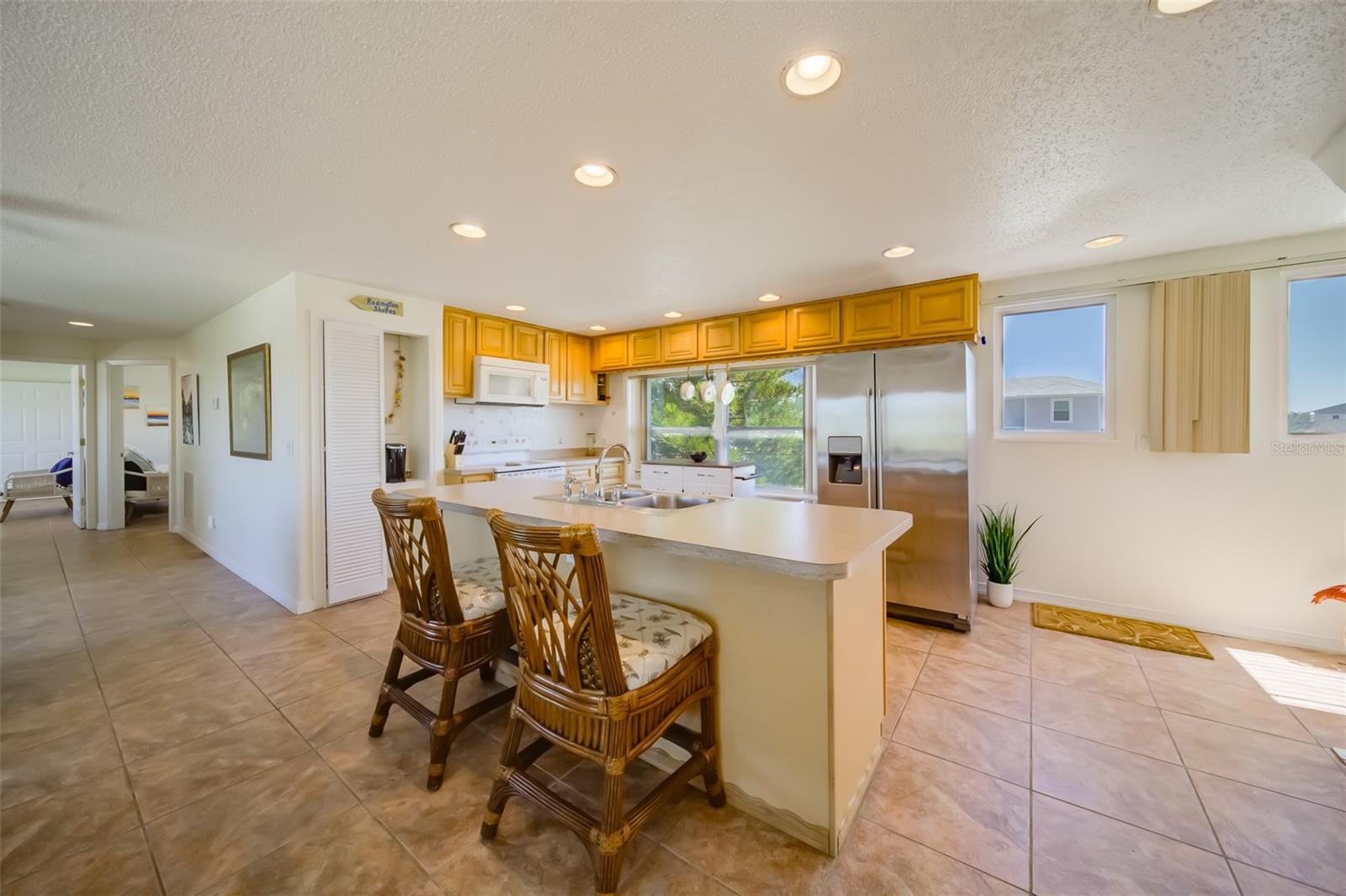 Image 11 of 51 For 18111 1st Street E