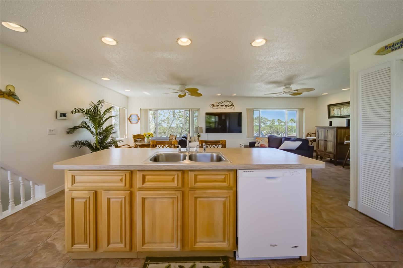 Image 12 of 51 For 18111 1st Street E