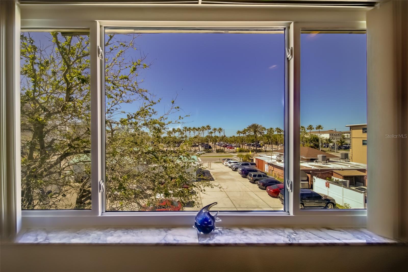 Image 18 of 51 For 18111 1st Street E