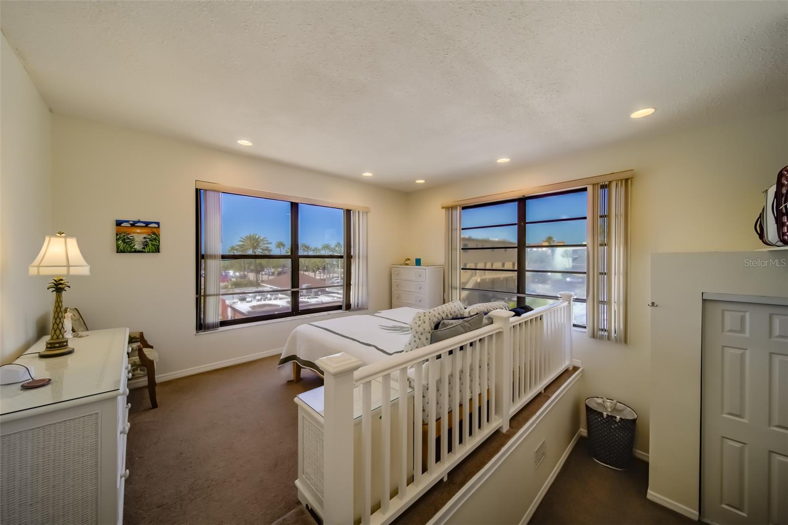 Image 29 of 51 For 18111 1st Street E