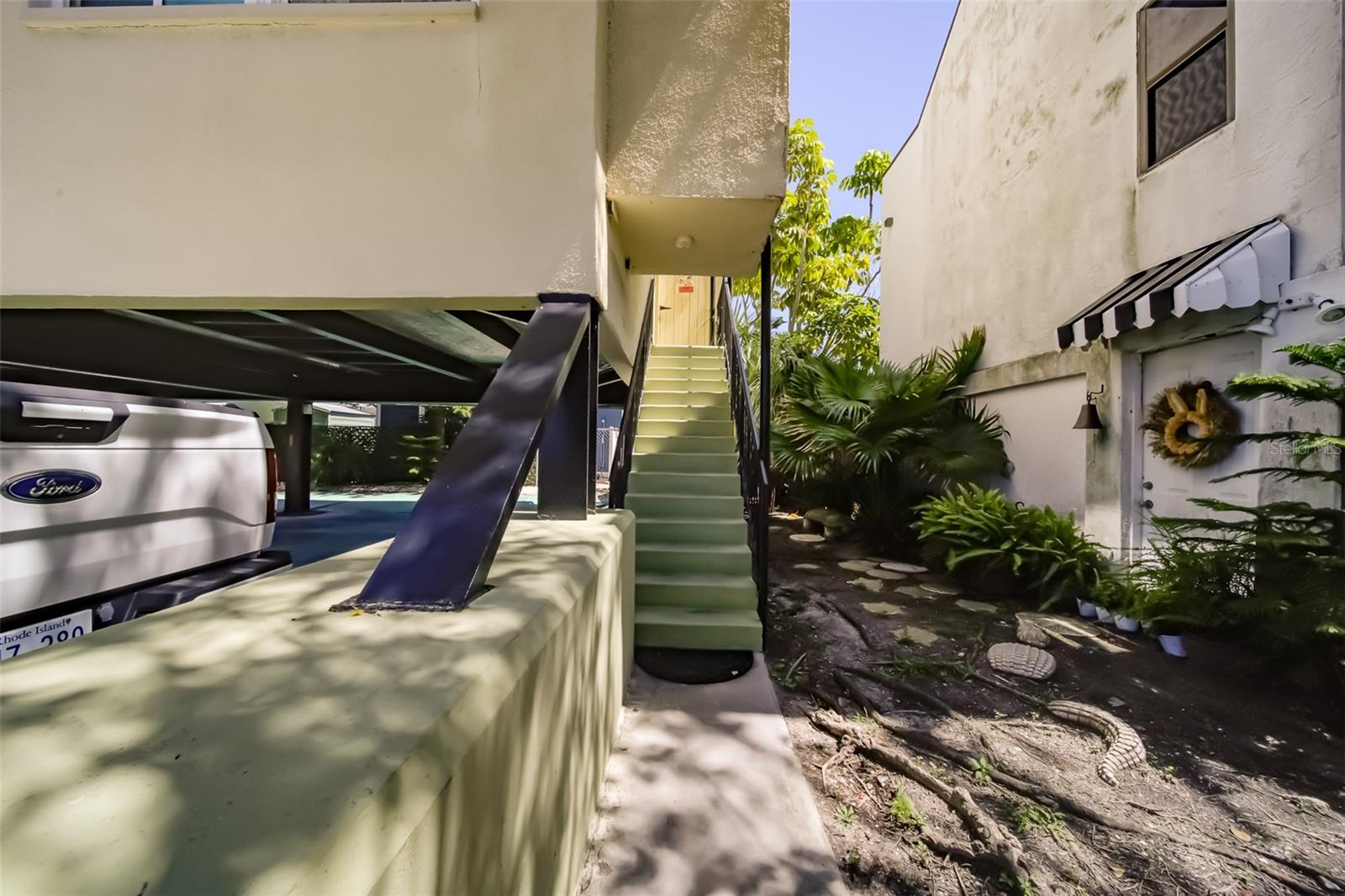 Image 3 of 51 For 18111 1st Street E