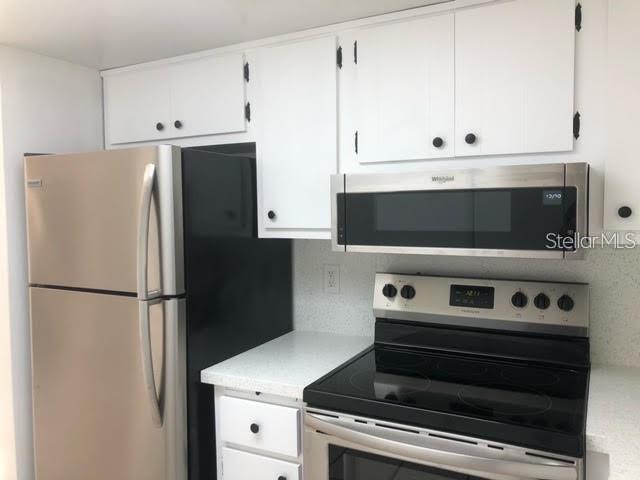 Image 4 of 5 For 449 Jewell Court 3