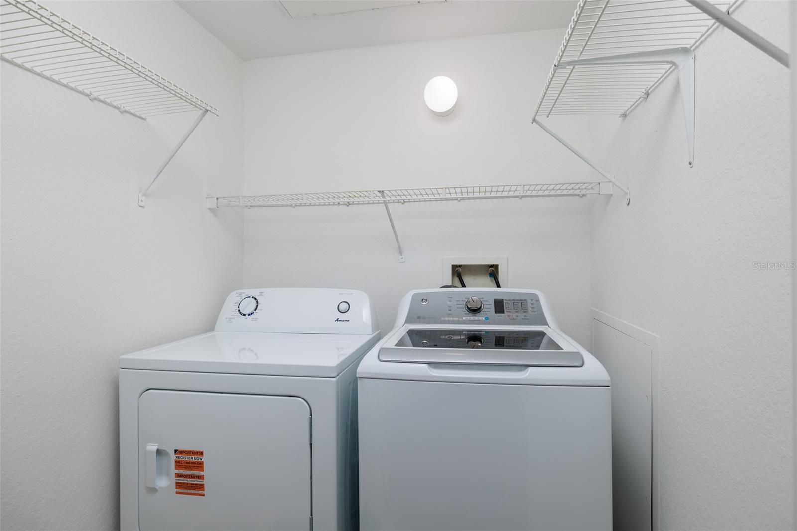 Image 19 of 36 For 2320 Azeele Street 317