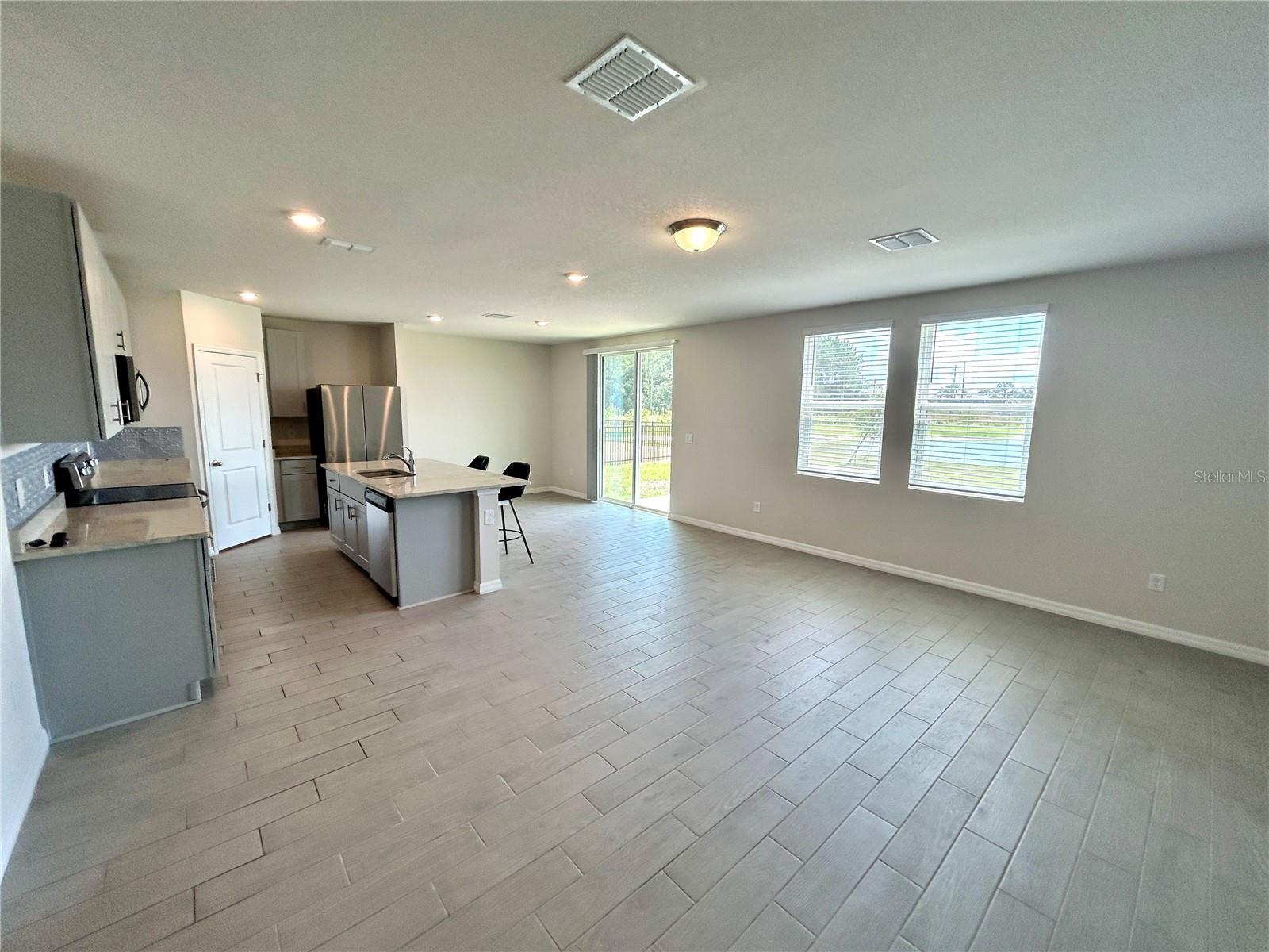 Image 7 of 29 For 34751 Telluride Lane