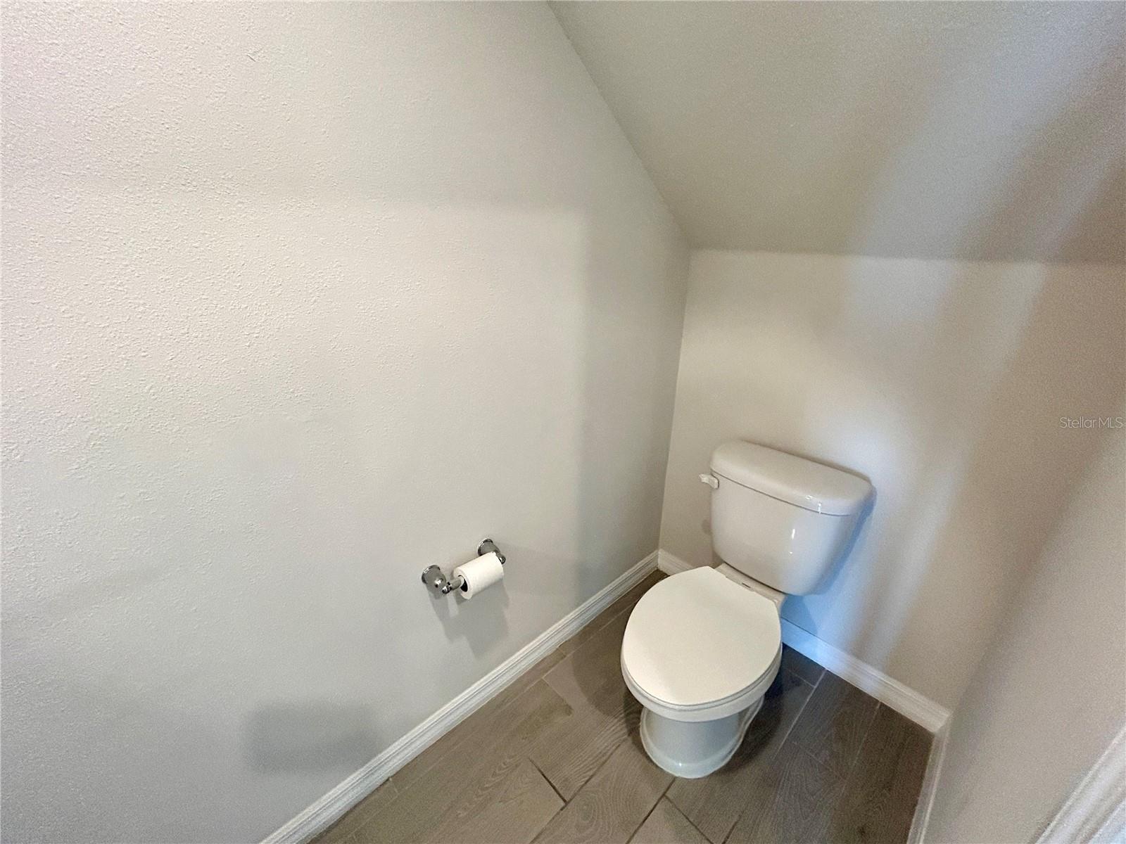 Image 9 of 29 For 34751 Telluride Lane