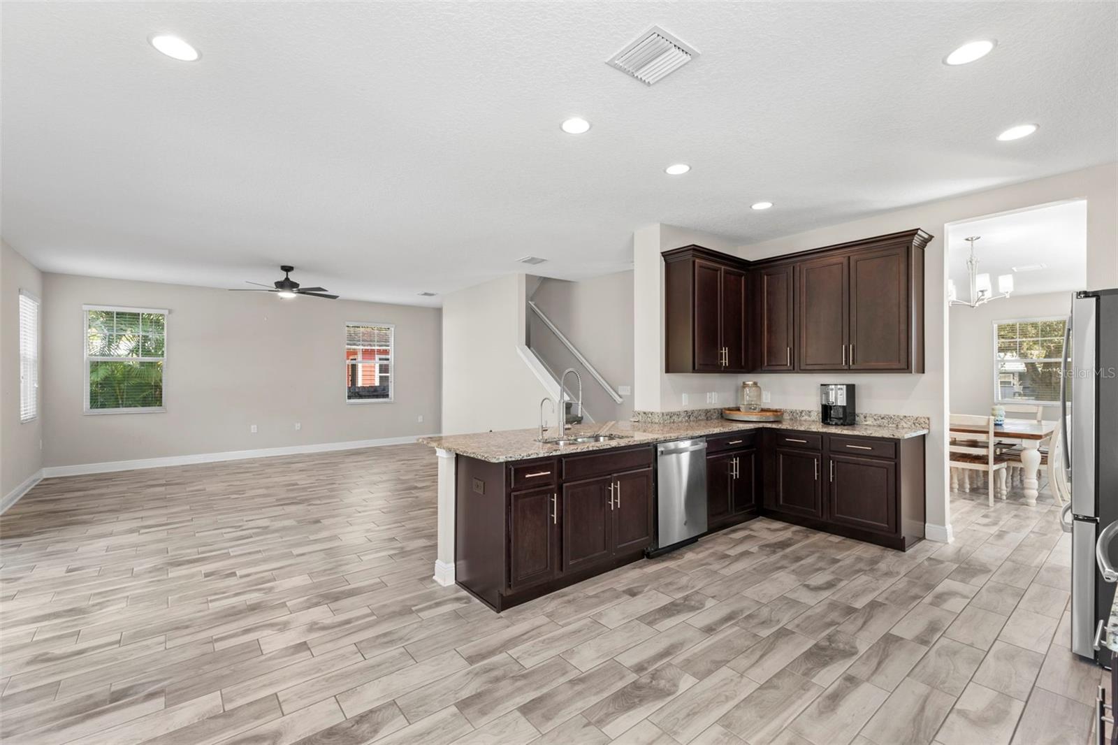 Image 14 of 57 For 8027 27th Avenue N