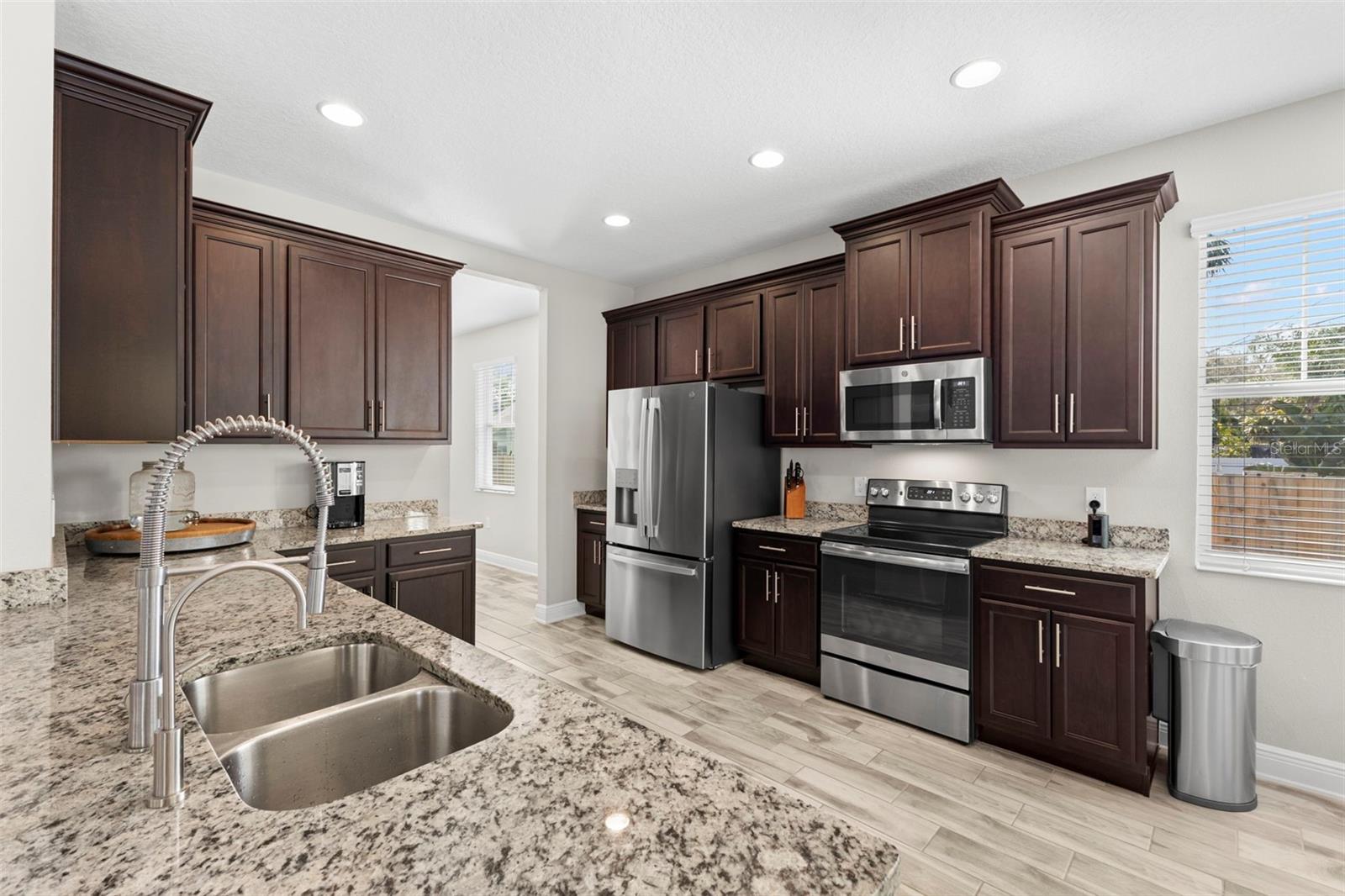 Image 16 of 57 For 8027 27th Avenue N