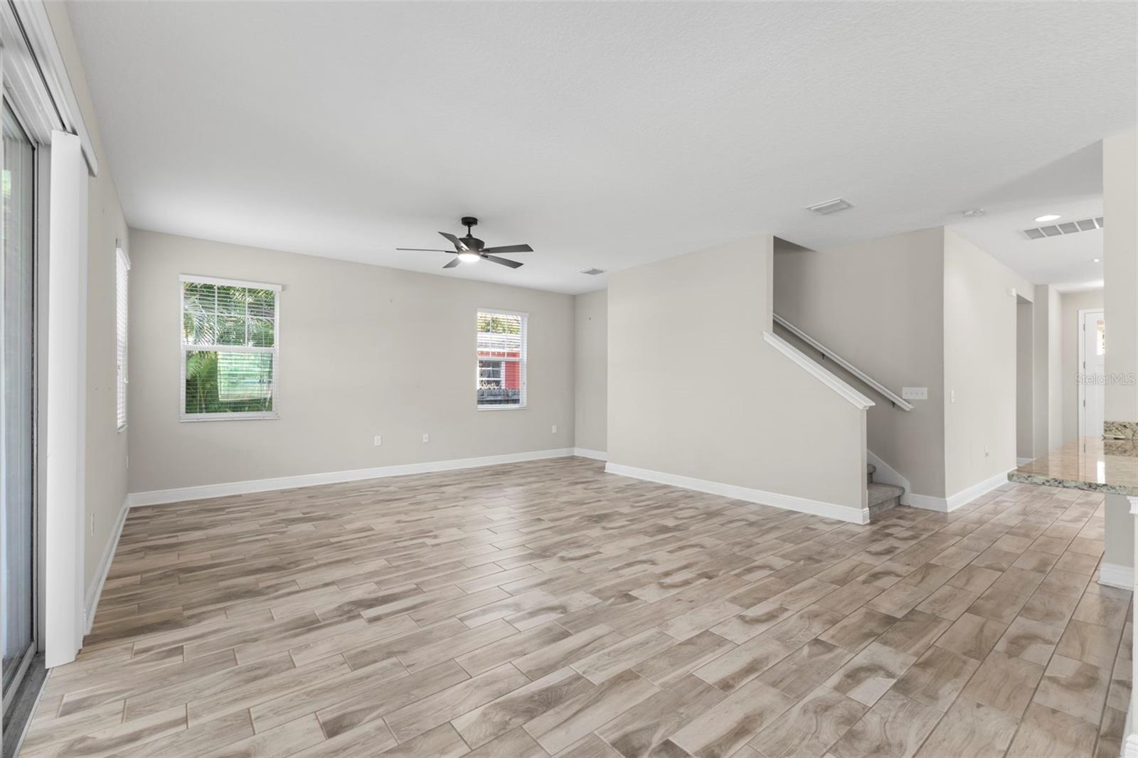 Image 19 of 57 For 8027 27th Avenue N